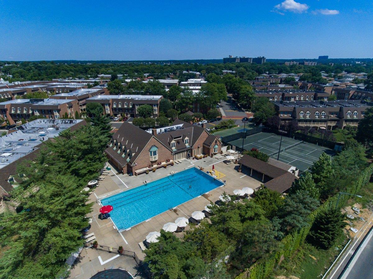 1404 Bonnie Lane # 15803, Bayside, NY 11360