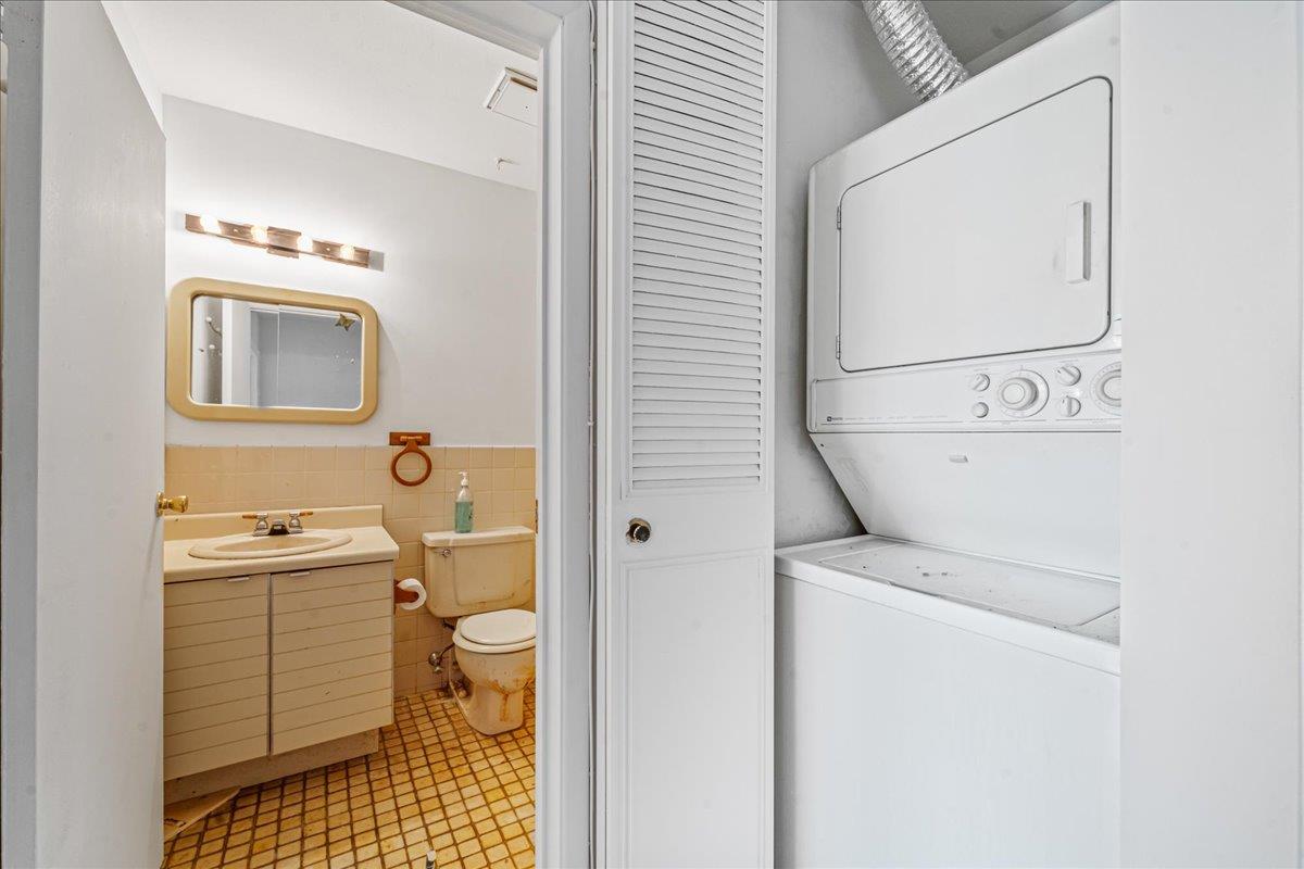 1404 Bonnie Lane # 15803, Bayside, NY 11360