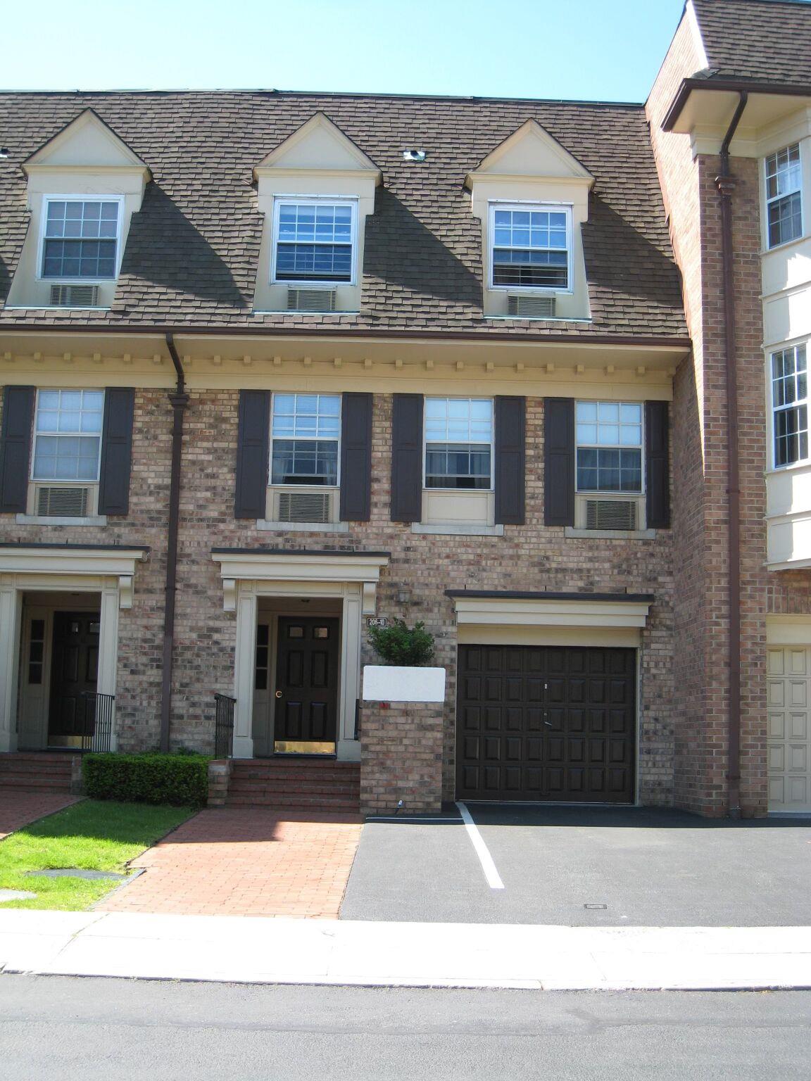 1404 Bonnie Lane # 15803, Bayside, NY 11360