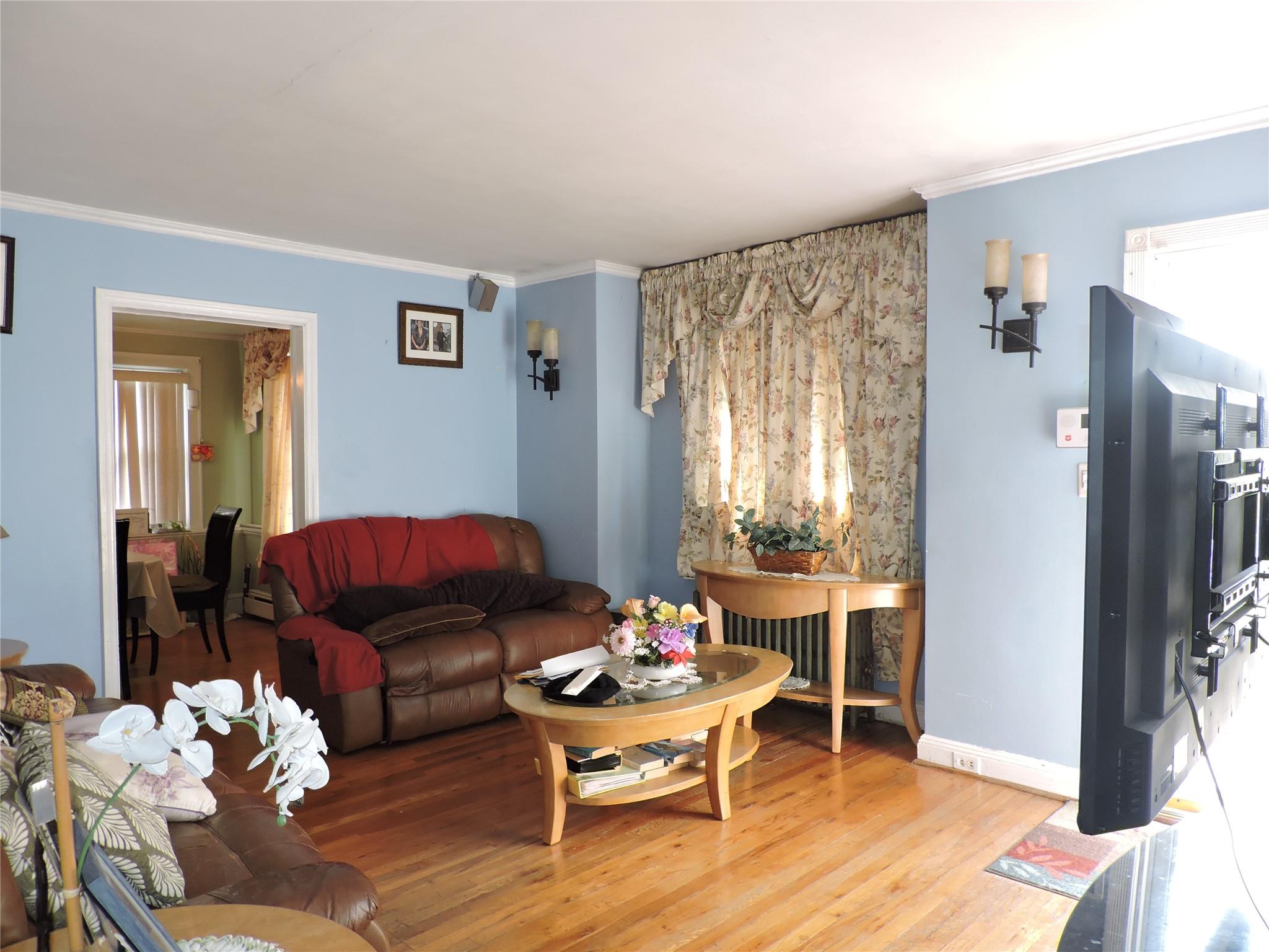 713 Colonial Street, Uniondale, NY 11553