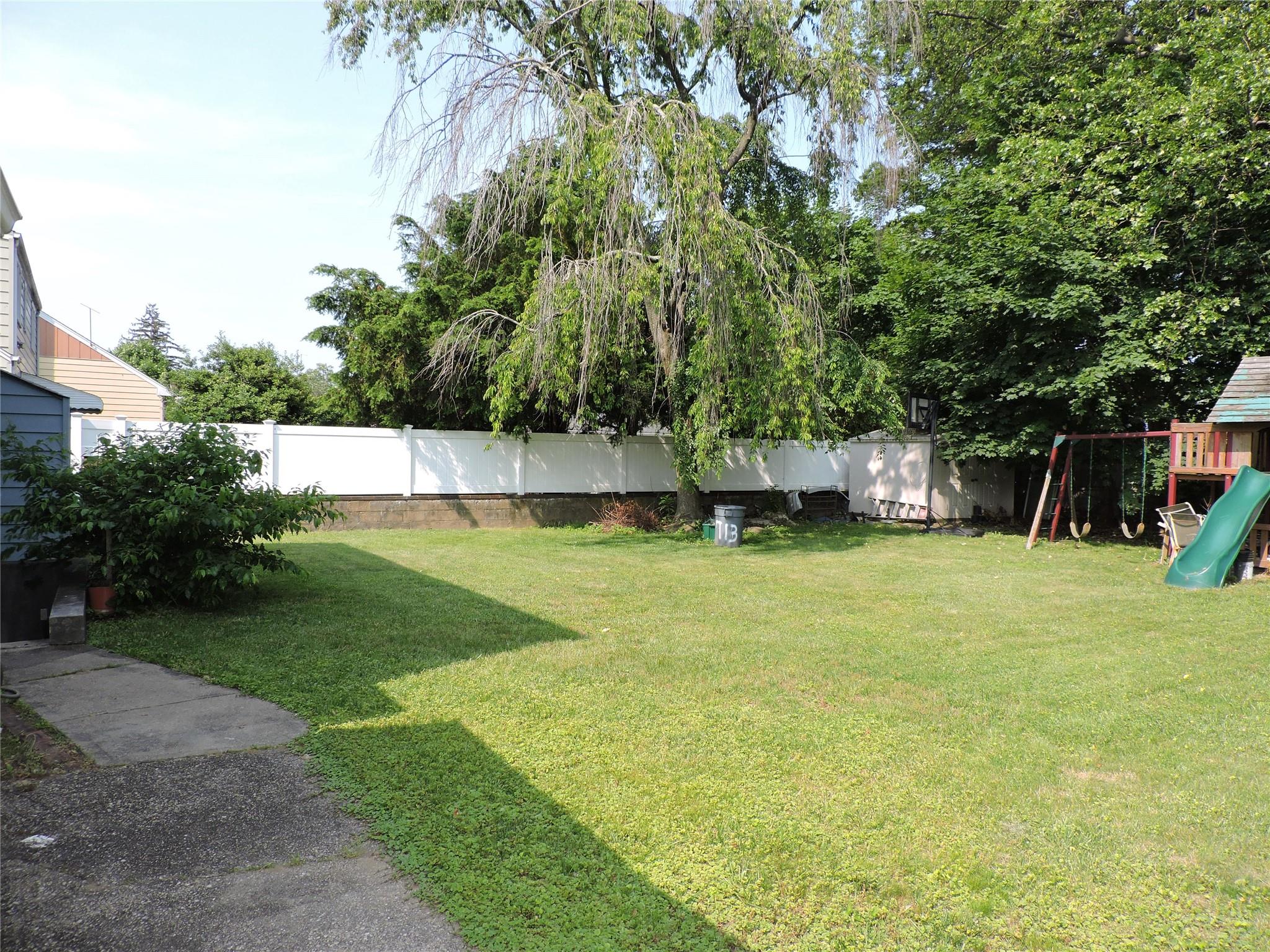 713 Colonial Street, Uniondale, NY 11553