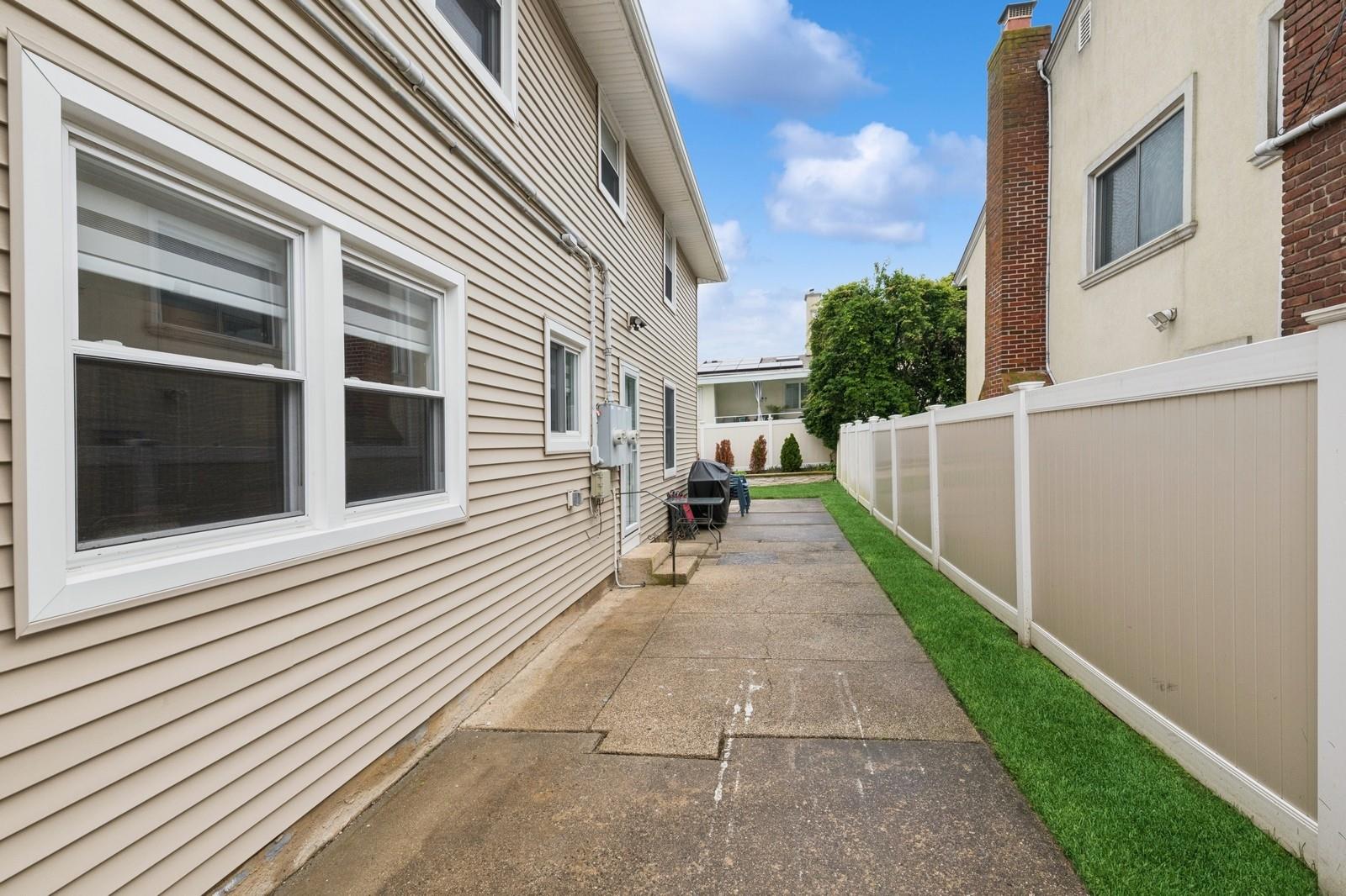 106 Maple Boulevard, Long Beach, NY 11561