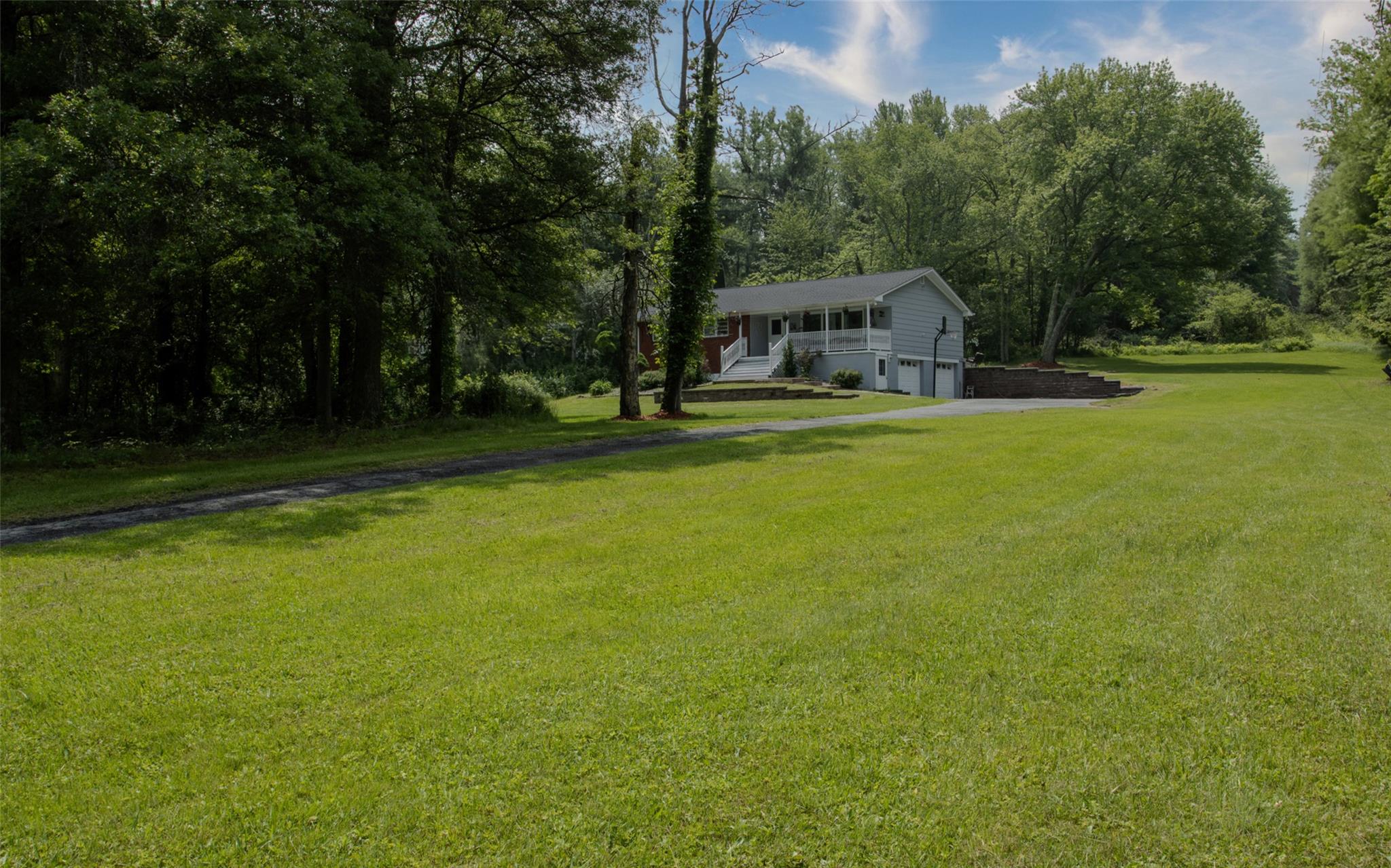 52 Old Chester Road, Goshen, NY 10924