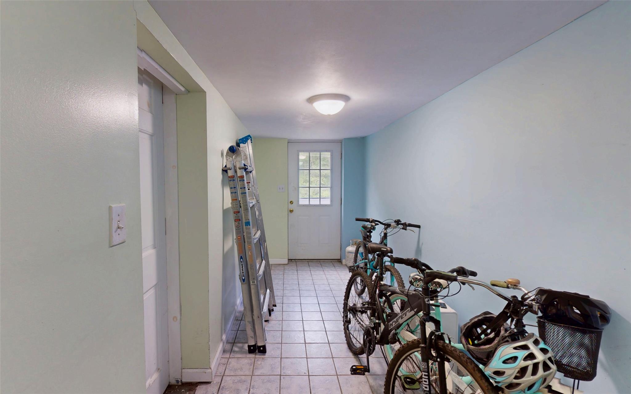 52 Old Chester Road, Goshen, NY 10924