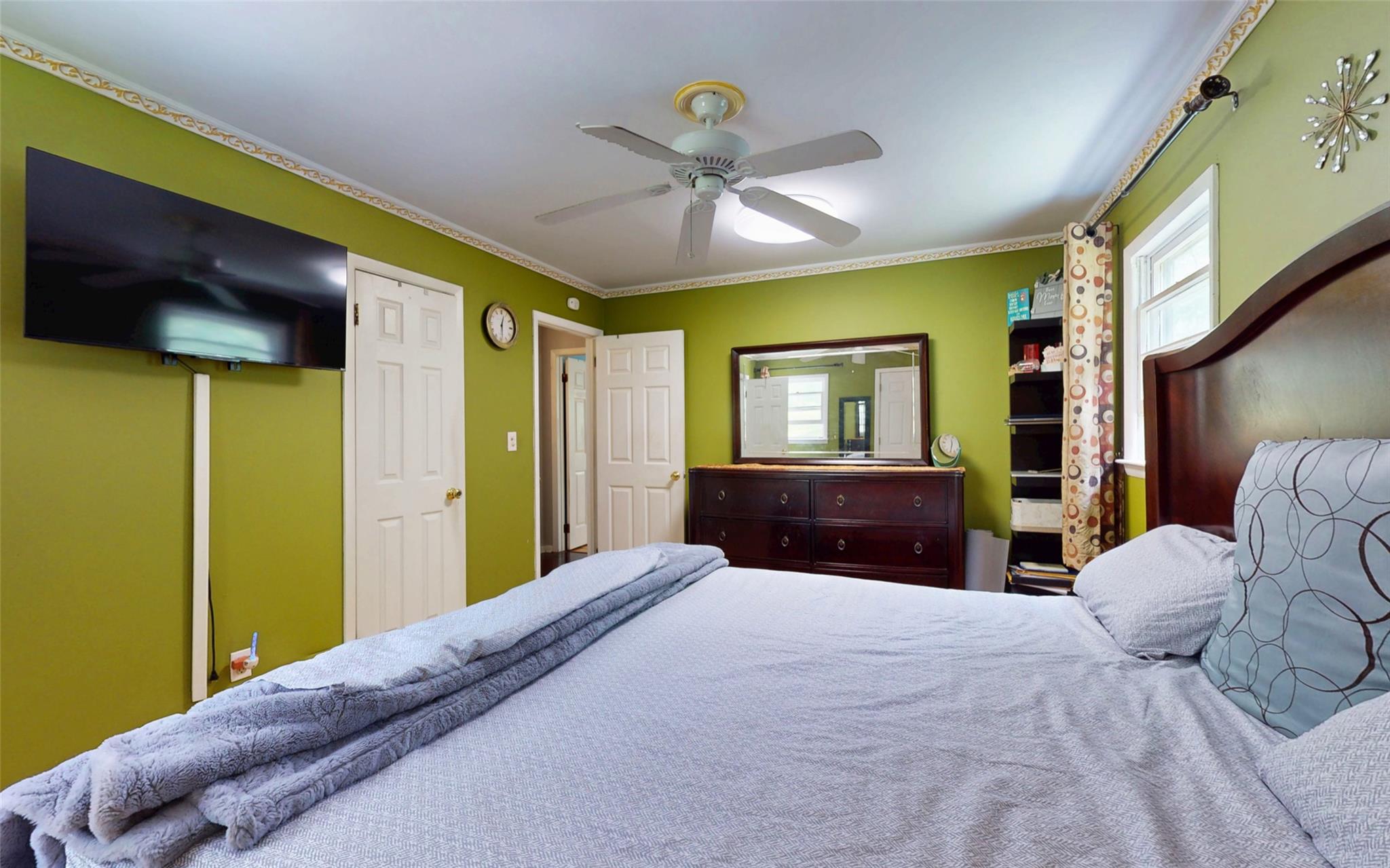 52 Old Chester Road, Goshen, NY 10924