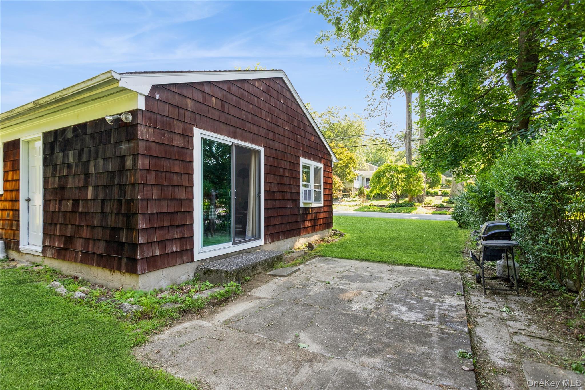 37 Old Mill Road, Yorktown Heights, NY 10598