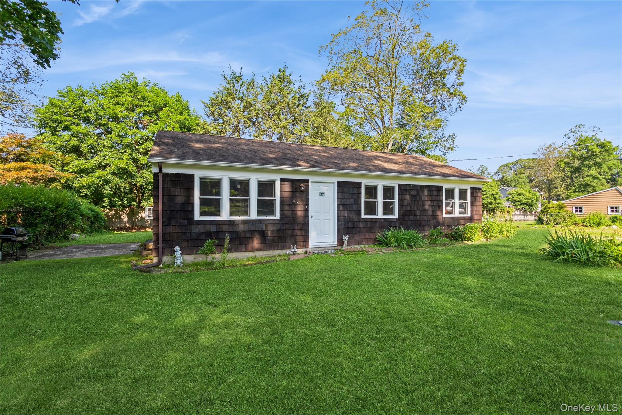 37 Old Mill Road, Yorktown Heights, NY 10598