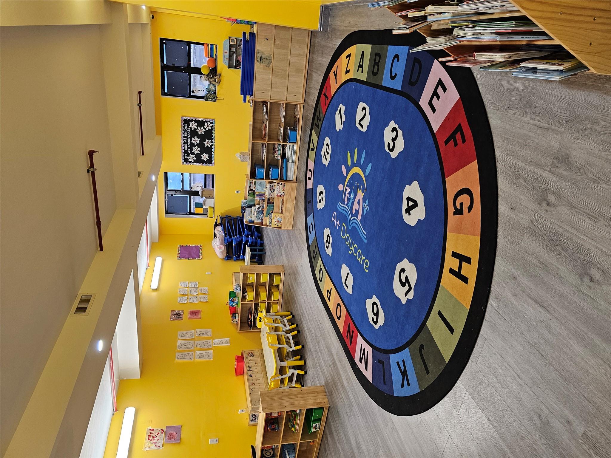 10525 65th Road, Forest Hills, NY 11375