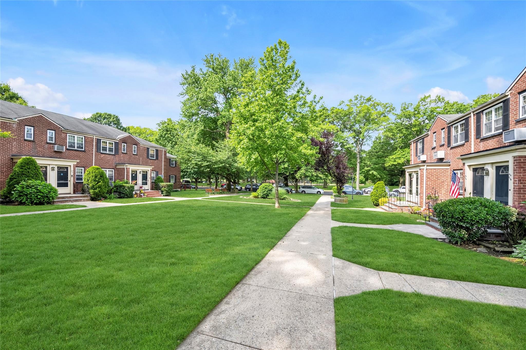 69-29 210 Street # A, Bayside, NY 11364