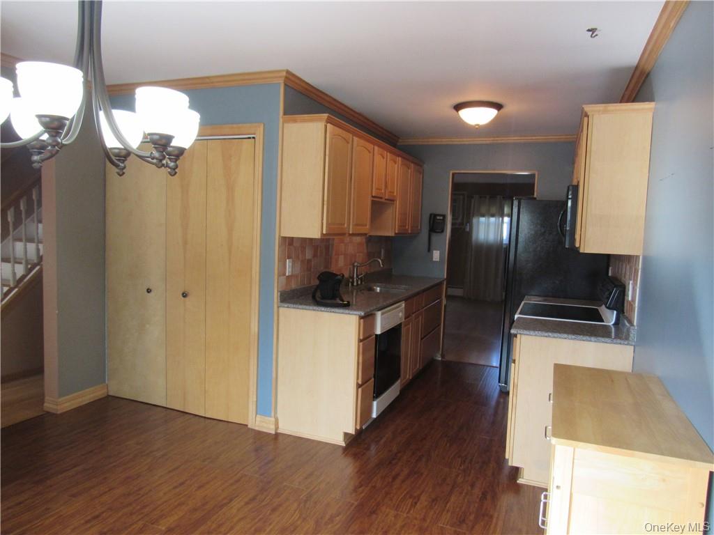 105 Sarah Lane, Middletown, NY 10941