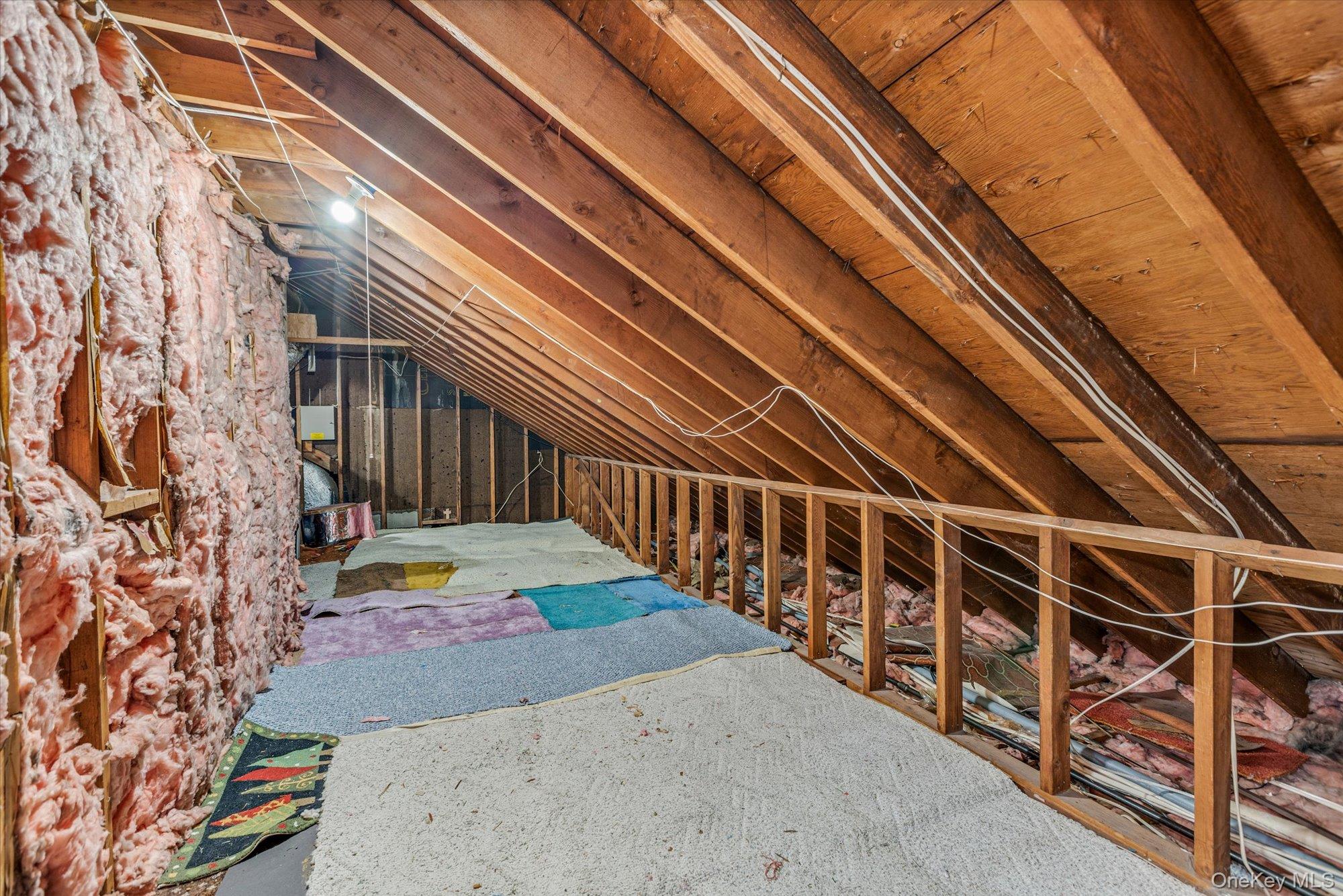 2 Westbourne Lane, Melville, NY 11747