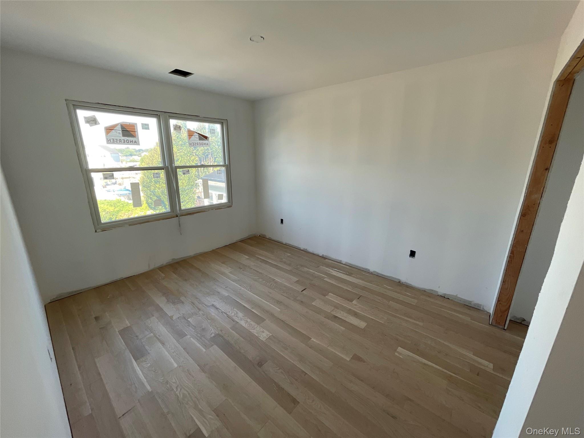 101 Clocks Boulevard, Massapequa, NY 11758