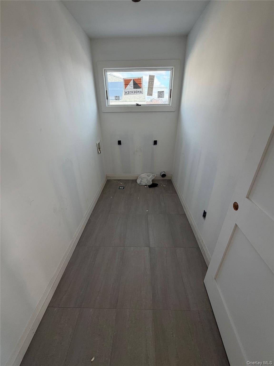 101 Clocks Boulevard, Massapequa, NY 11758