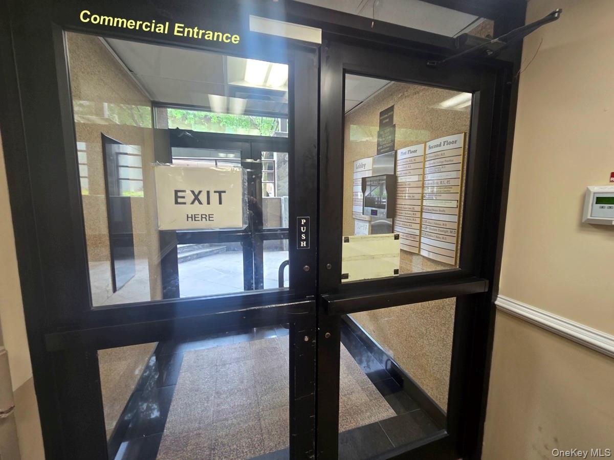 92-29 Queens Boulevard Queens Boulevard # 2G, 2E & 2 Parking spots, Rego Park, NY 11374