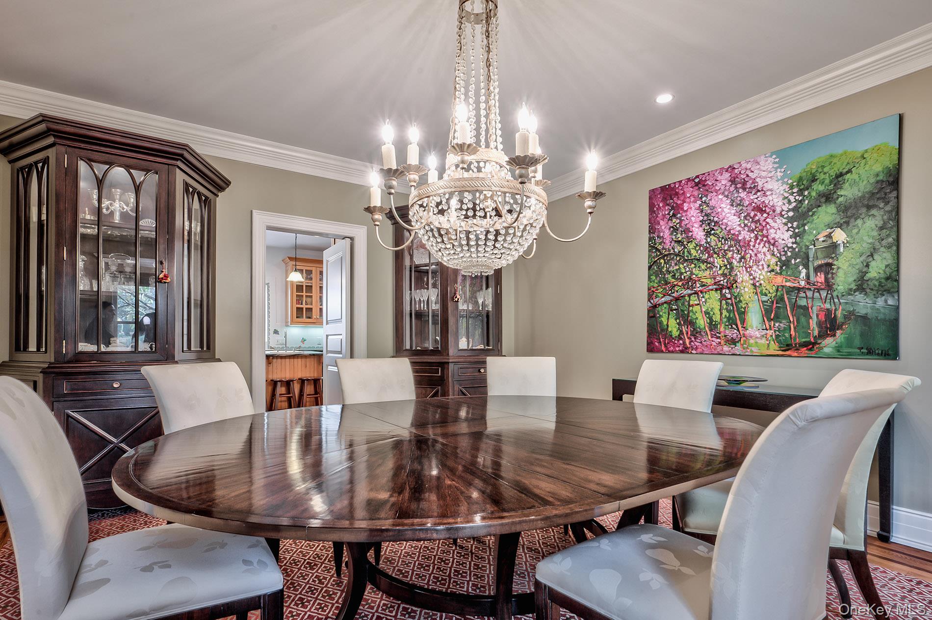 18 Harriman Drive, Sands Point, NY 11050