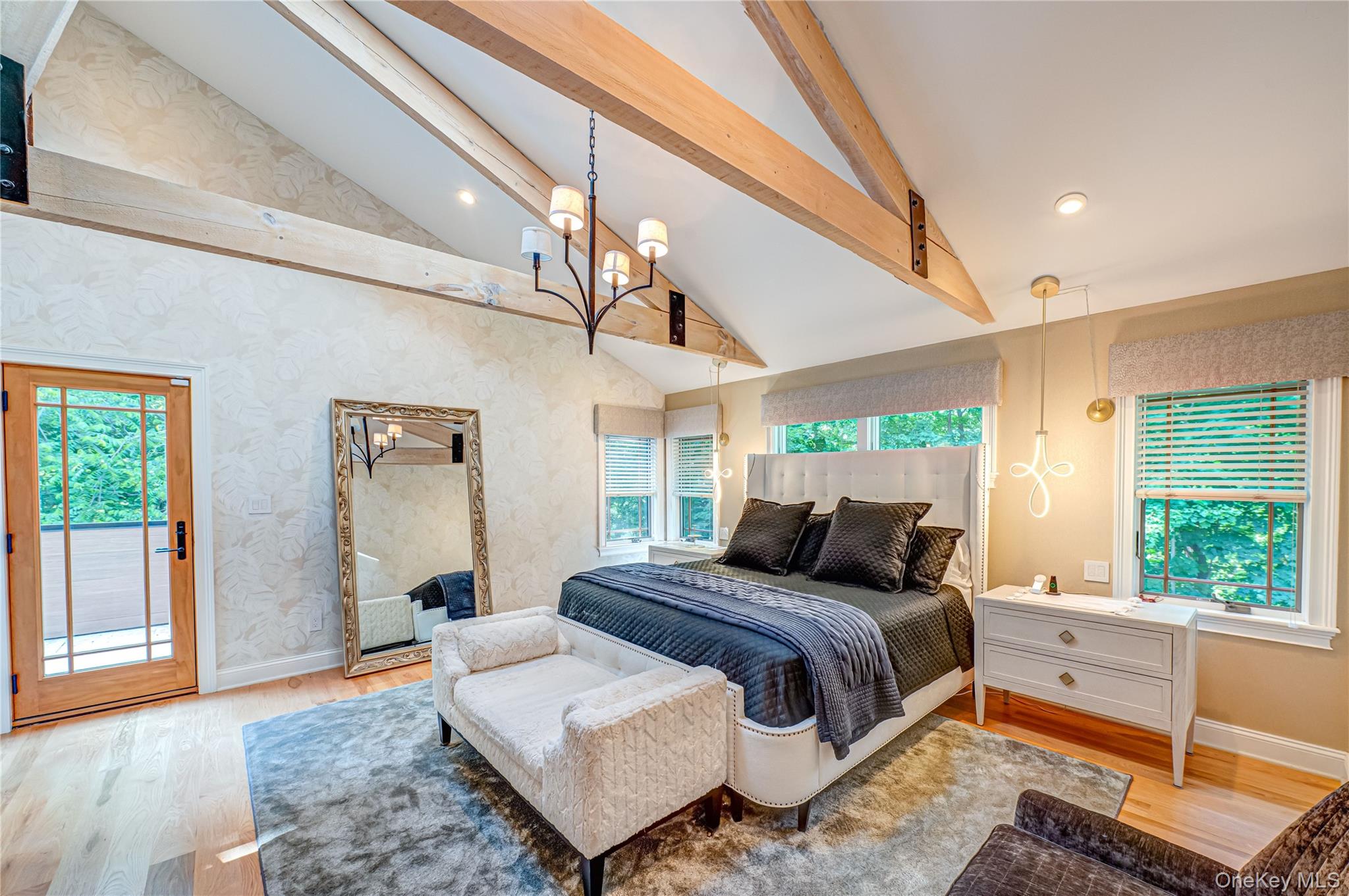 6 Tanyard Lane, Huntington, NY 11743