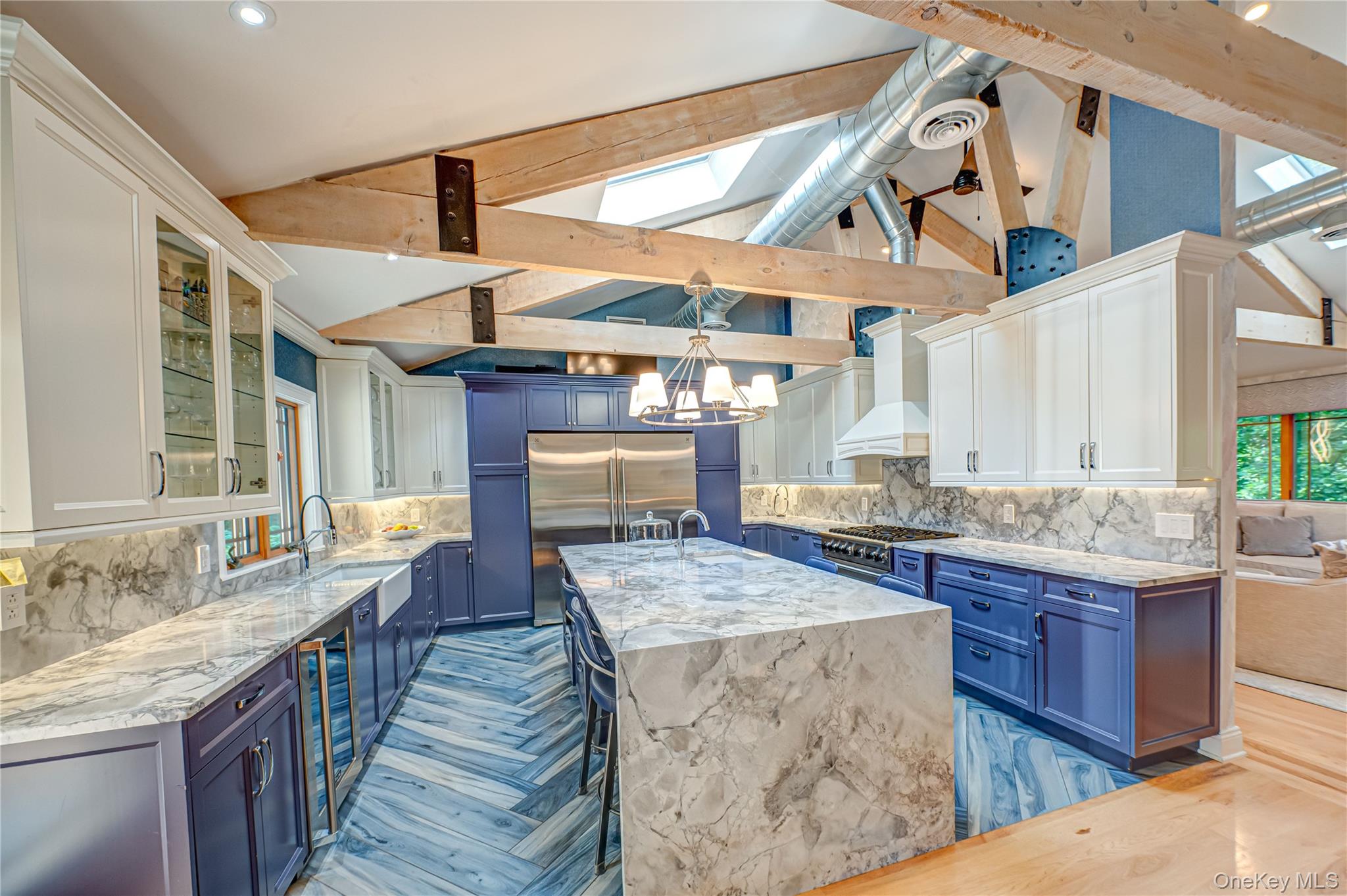 6 Tanyard Lane, Huntington, NY 11743