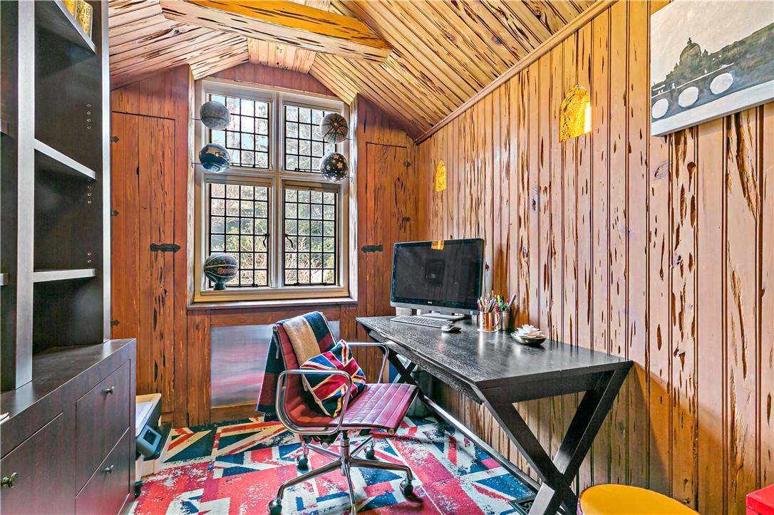 31 Old Army Road, Scarsdale, NY 10583