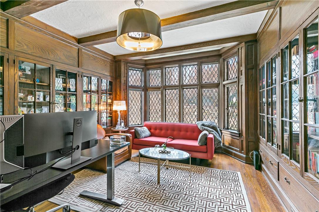 31 Old Army Road, Scarsdale, NY 10583