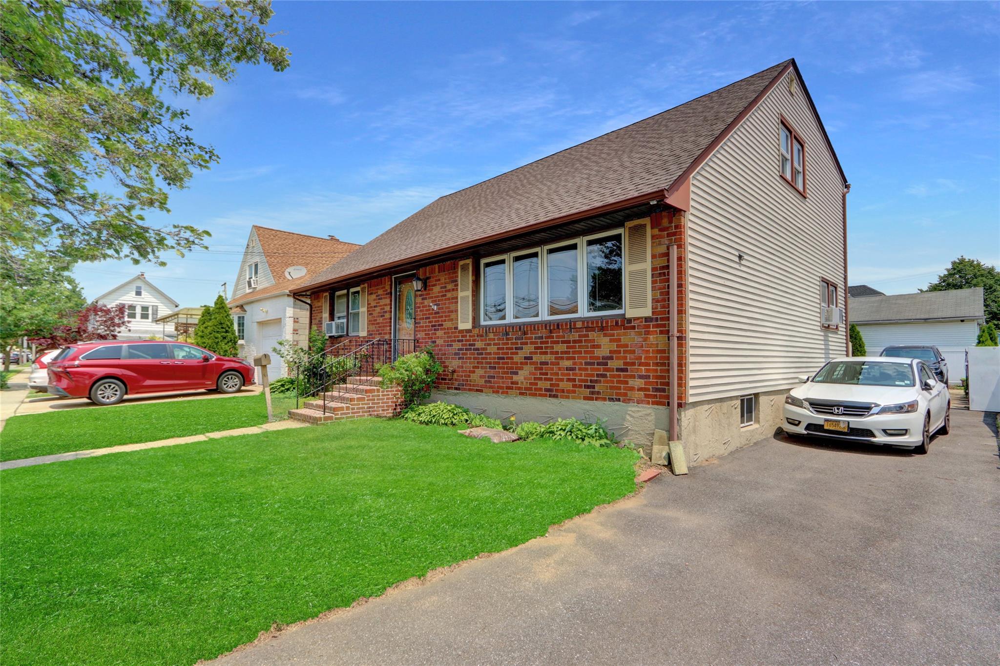 104 S 3rd Street, New Hyde Park, NY 11040