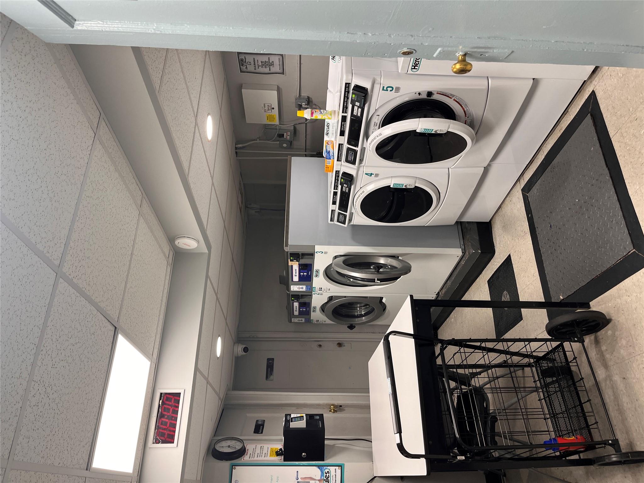 9941 64th Ave # F12, Rego Park, NY 11374