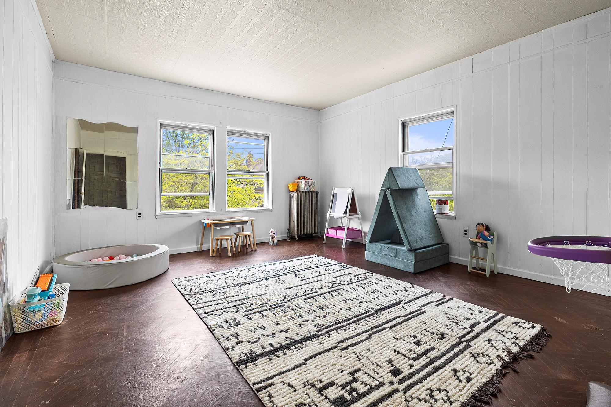 115 Primrose Avenue, Mount Vernon, NY 10552