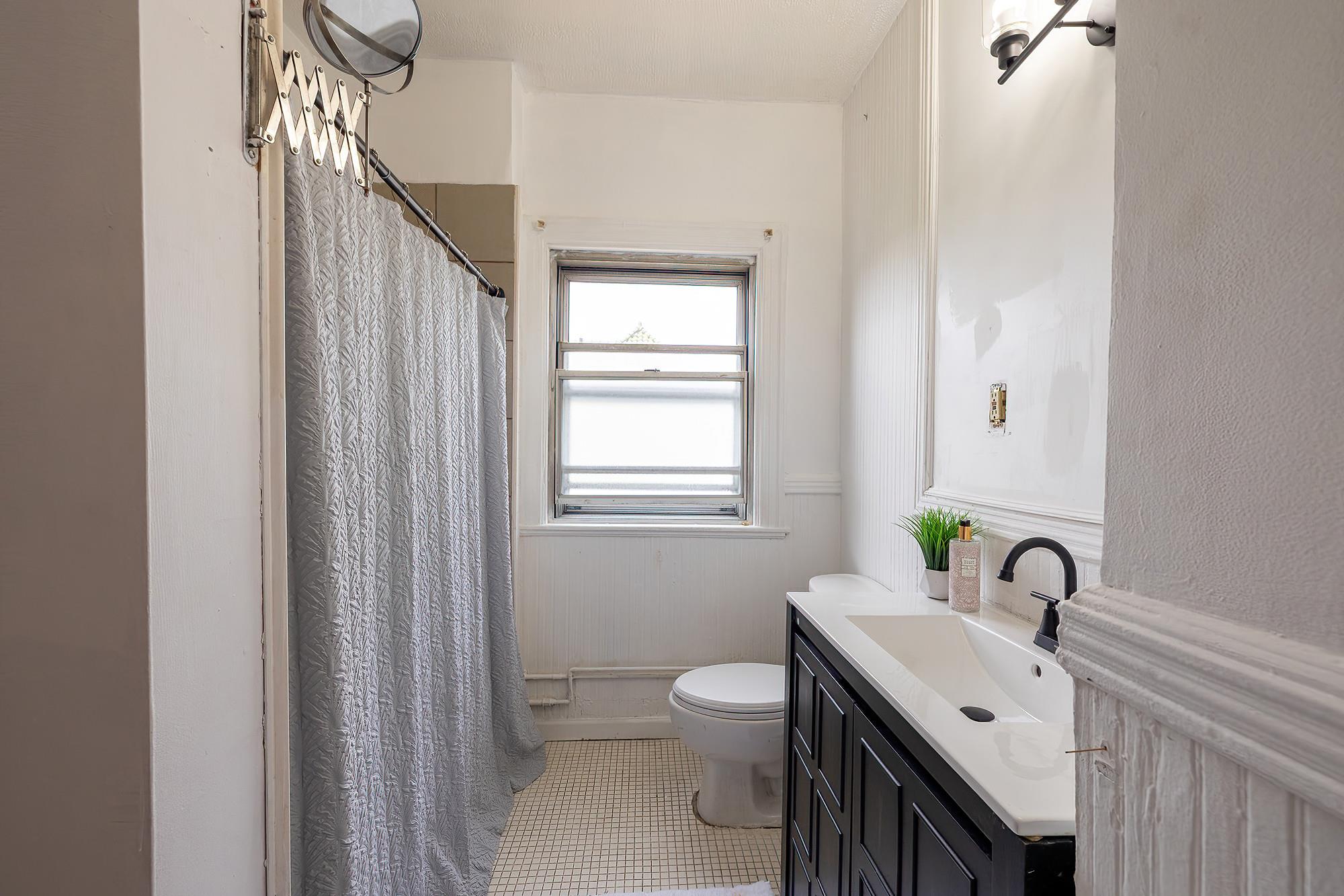 115 Primrose Avenue, Mount Vernon, NY 10552