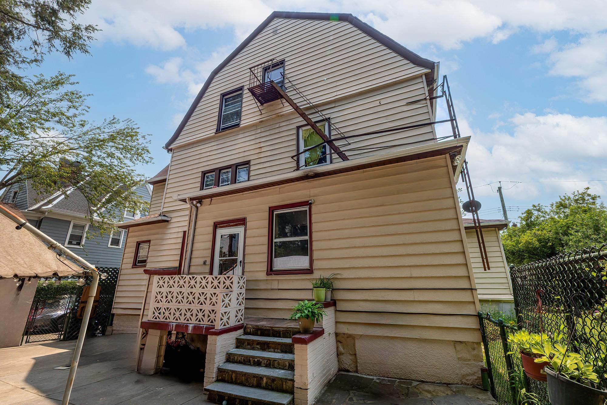 115 Primrose Avenue, Mount Vernon, NY 10552