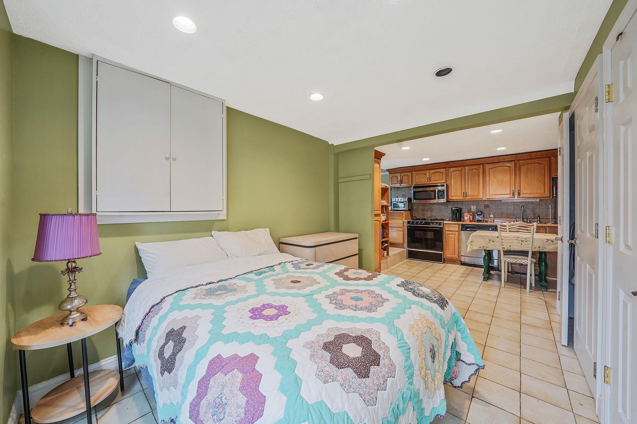 15951 160th Avenue, Howard Beach, NY 11414