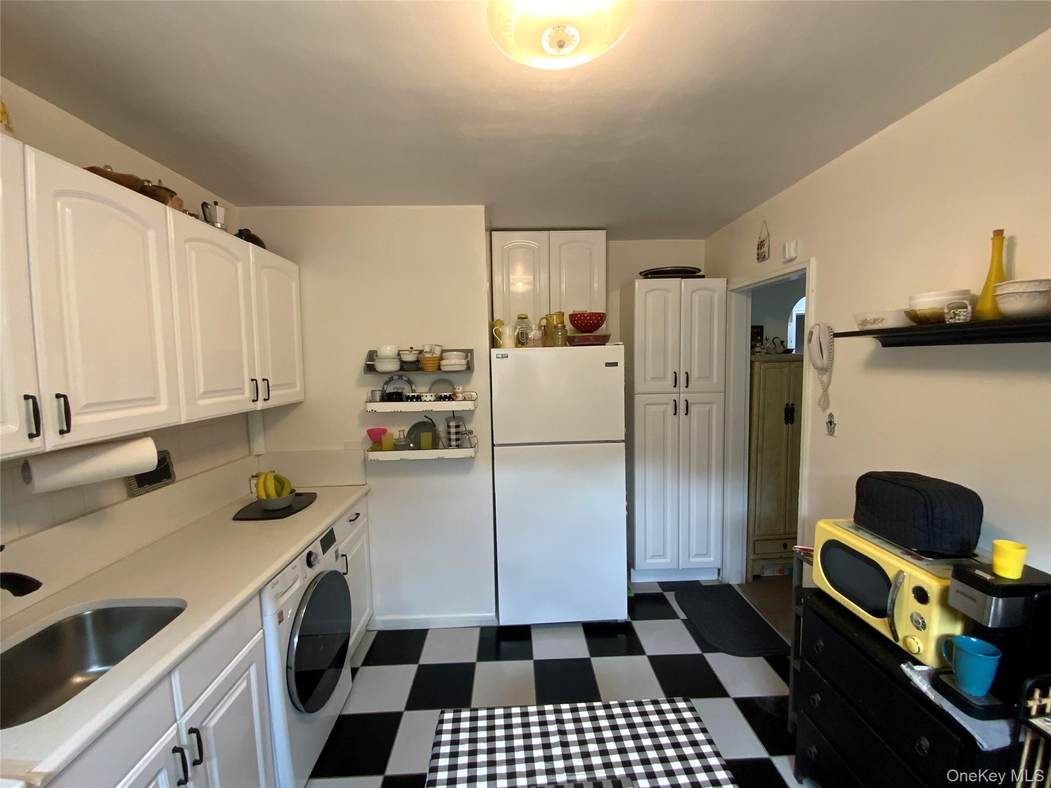 73-19 217th Street # Lower, Oakland Gardens, NY 11364