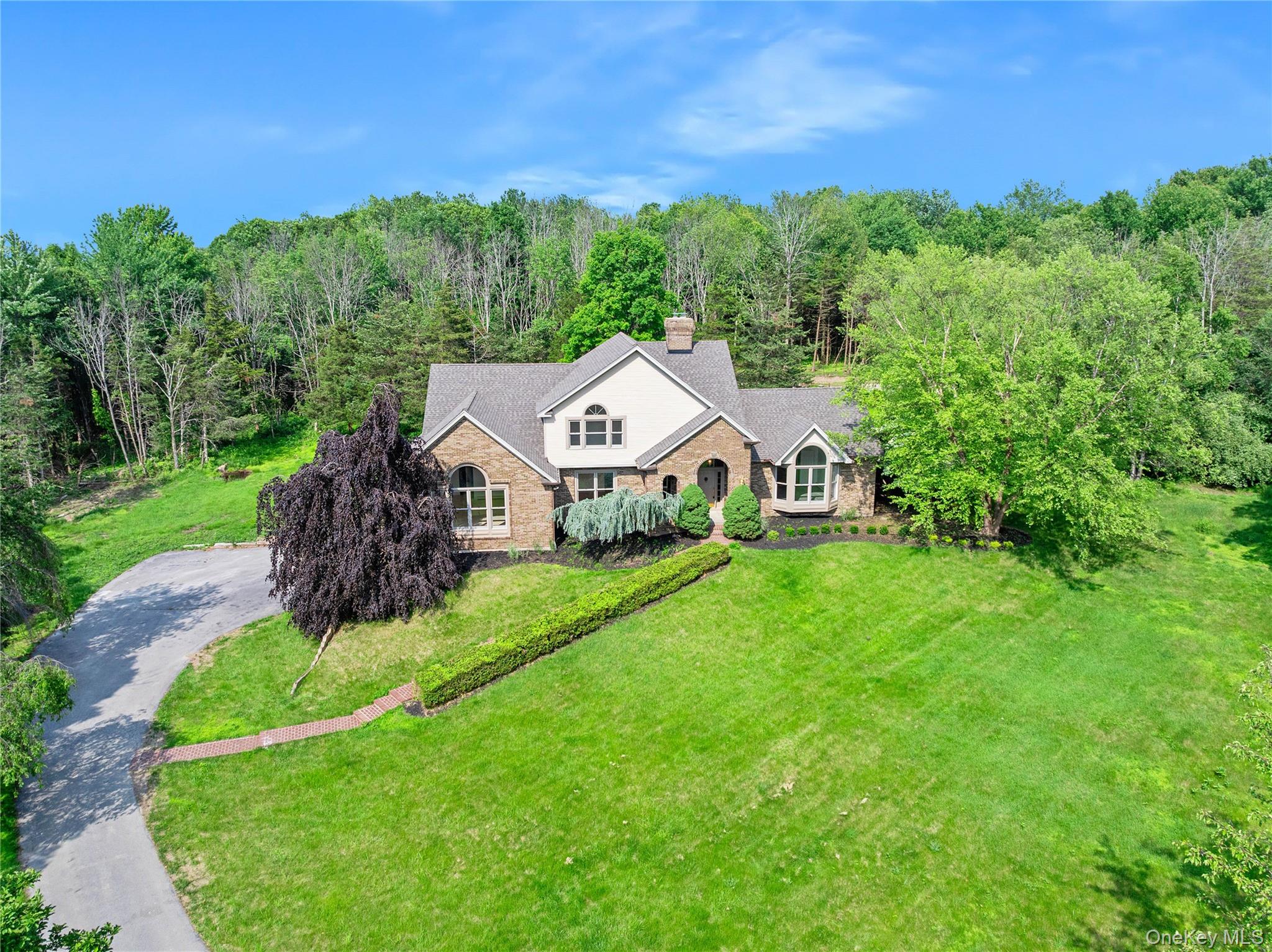 17 Royal Court, Warwick, NY 10990