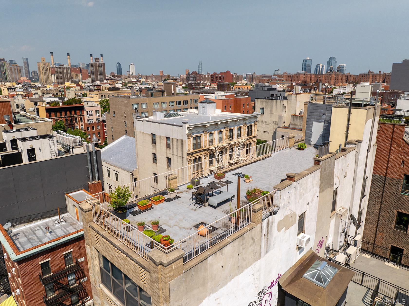 209 2nd Street # 7, New York (Manhattan), NY 10009