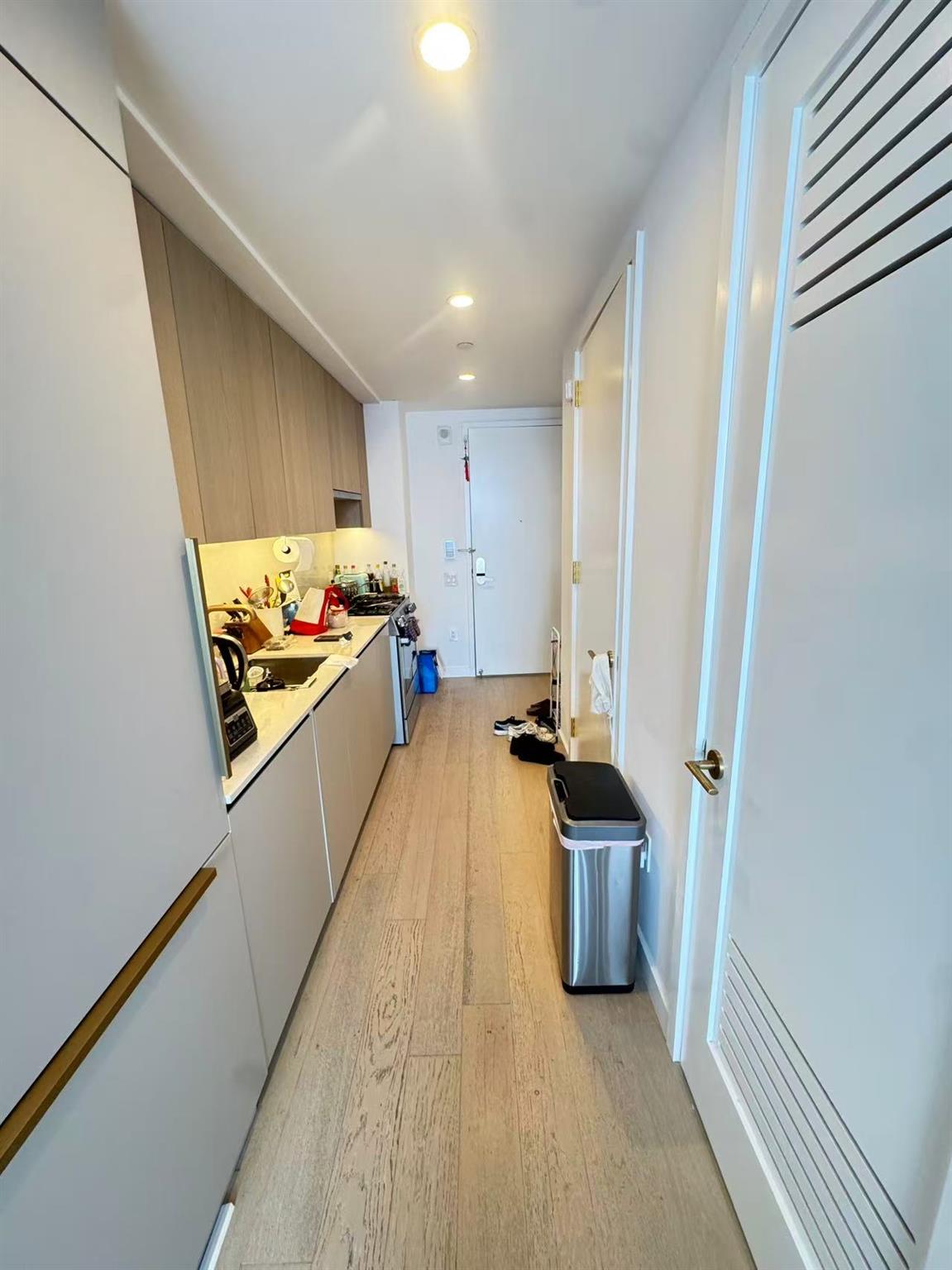 3 Court Square # 3001, Long Island City, NY 11101