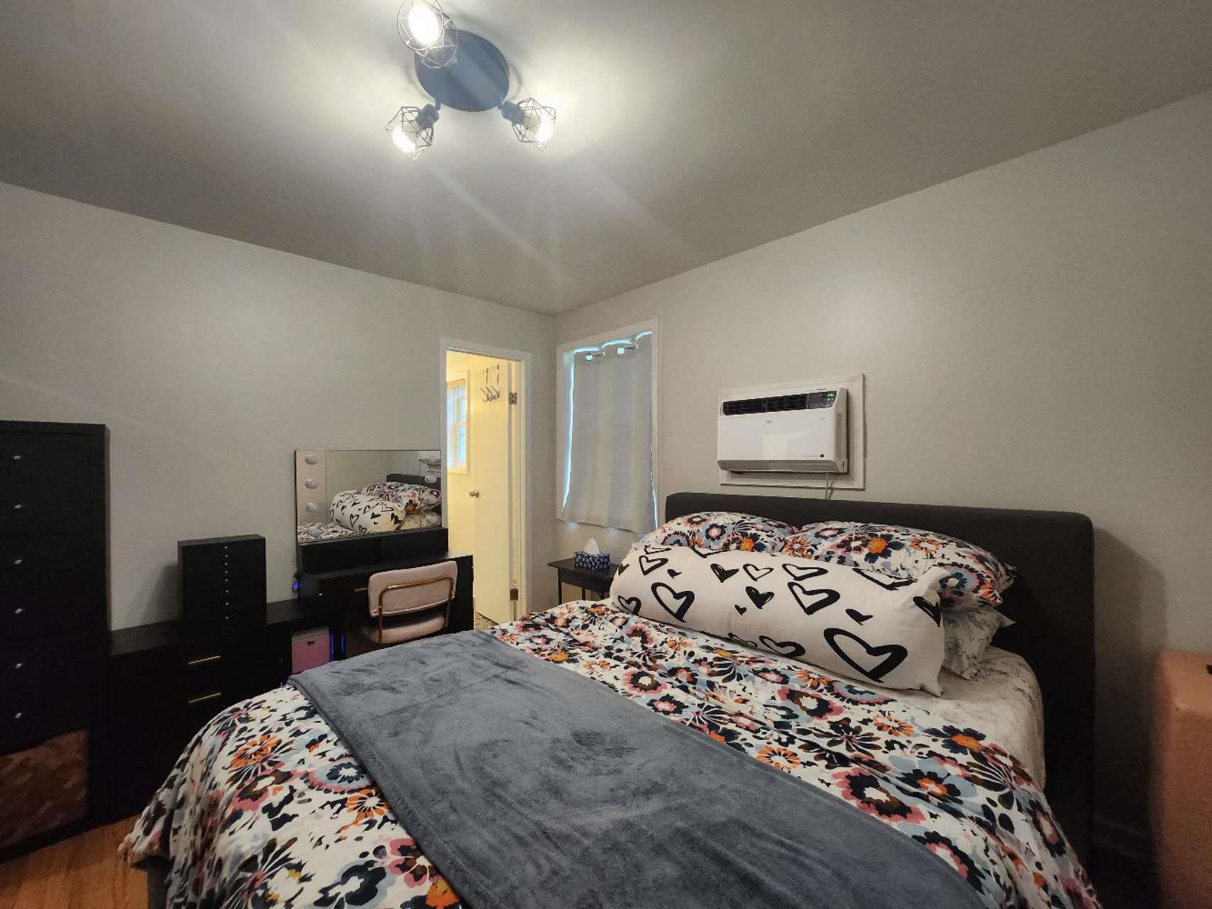 64-15 Springfield Boulevard # A, Oakland Gardens, NY 11364
