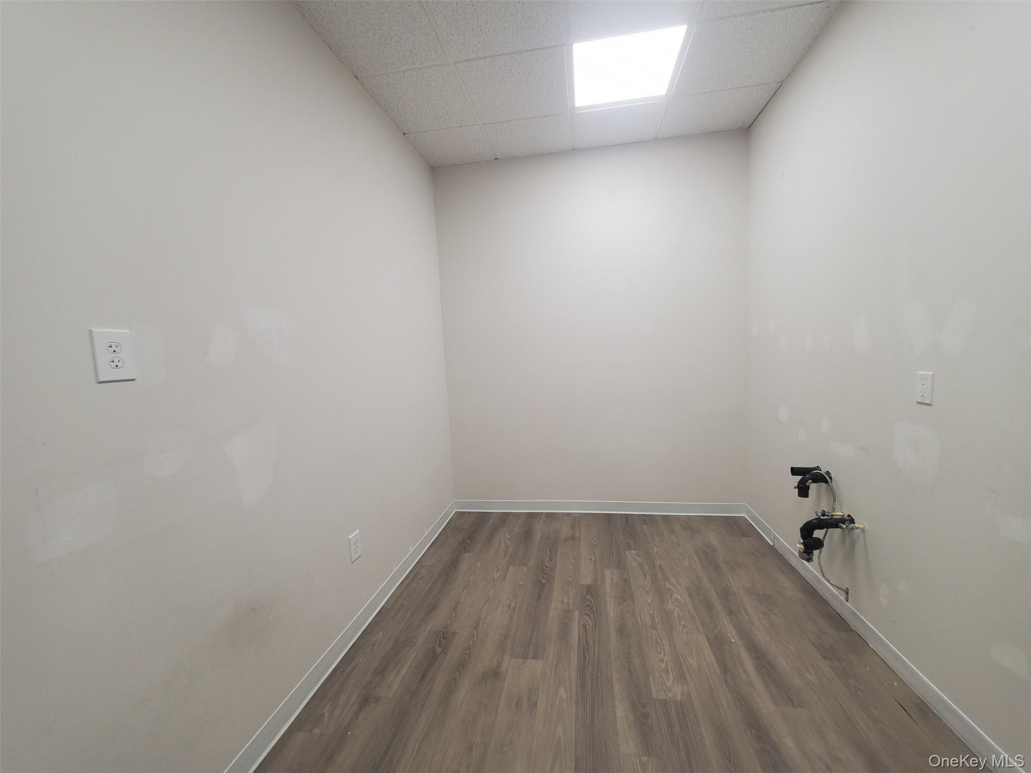 84 Route 303, Tappan, NY 10983