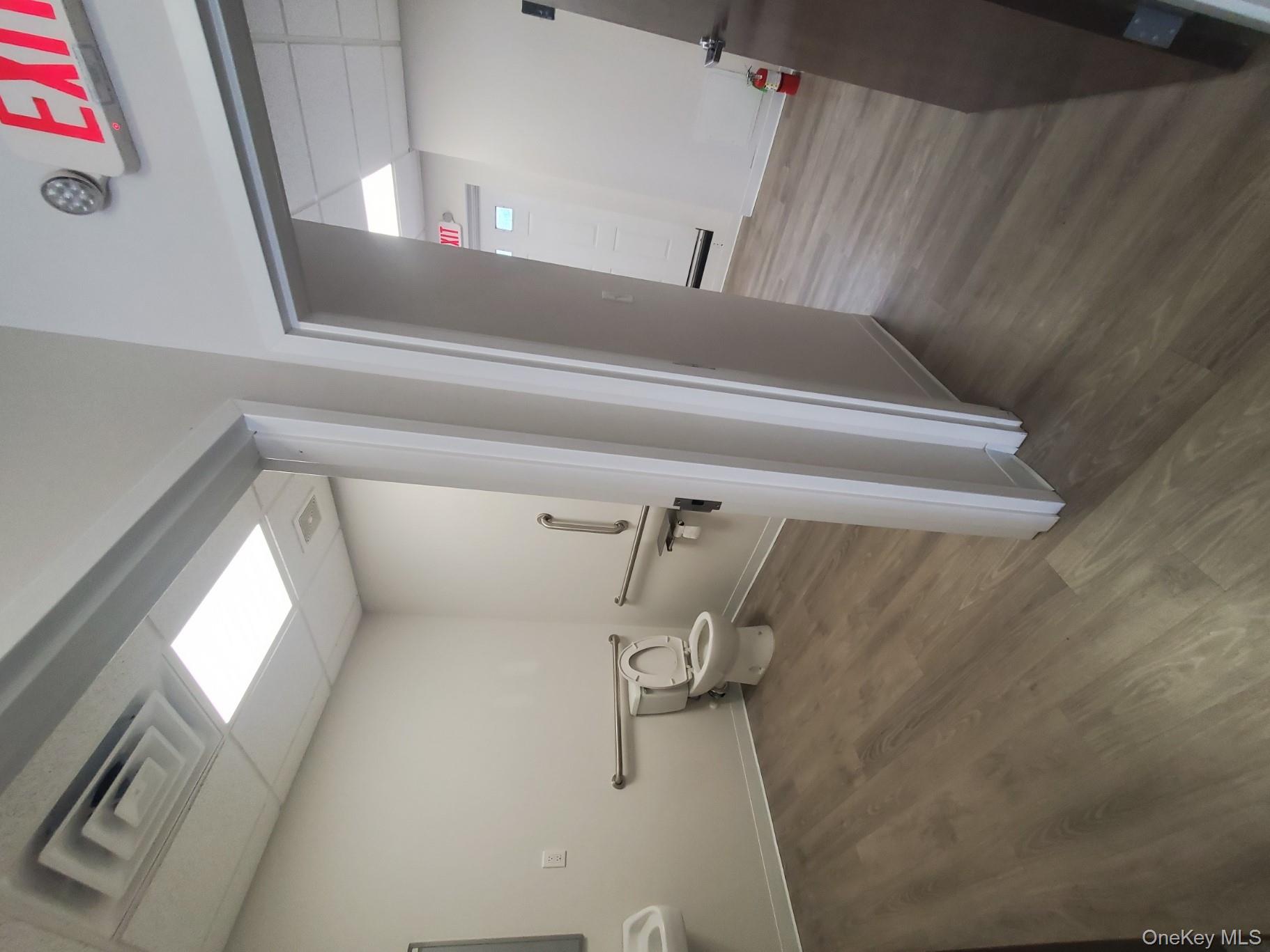 84 Route 303, Tappan, NY 10983