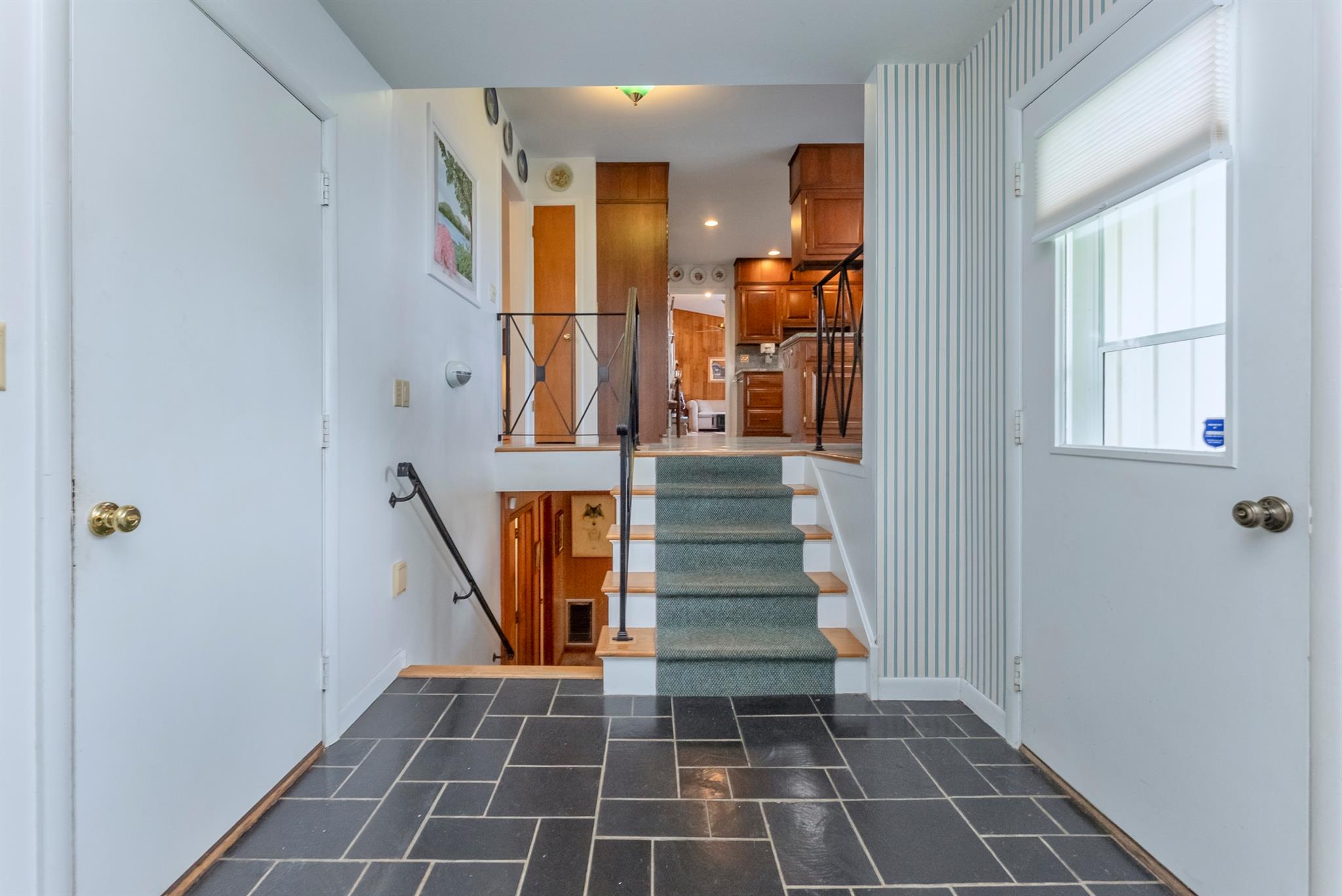 19 Riverview Terrace, Kingston, NY 12401