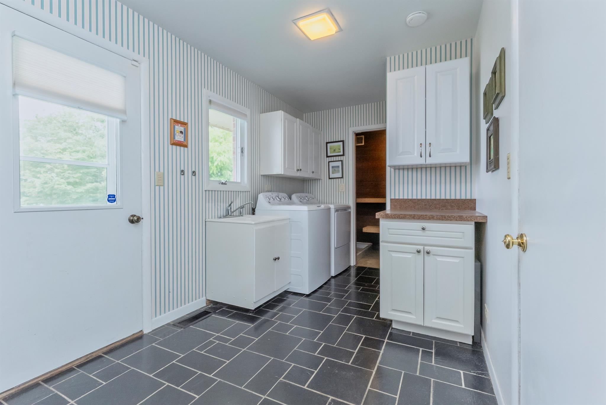 19 Riverview Terrace, Kingston, NY 12401