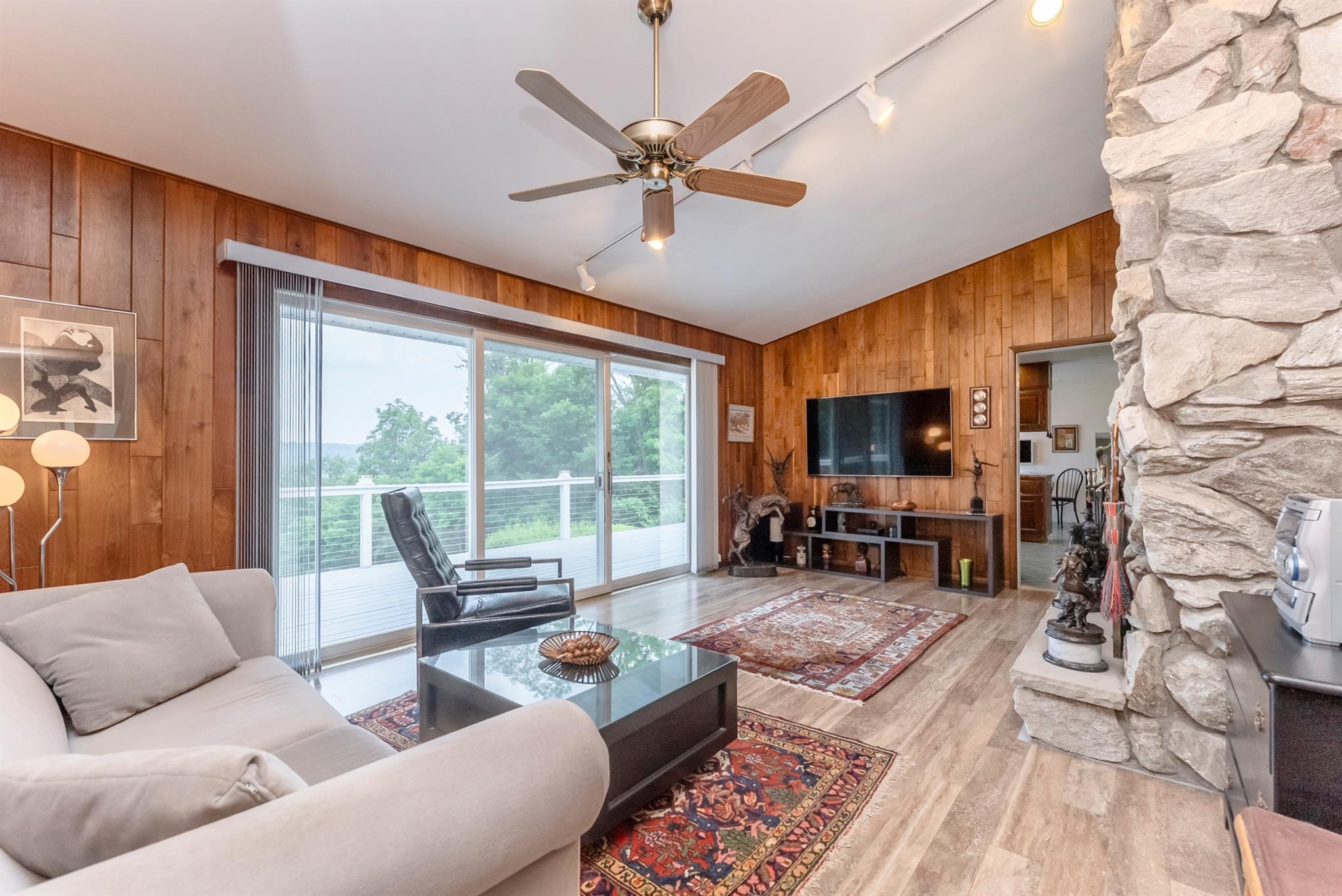 19 Riverview Terrace, Kingston, NY 12401