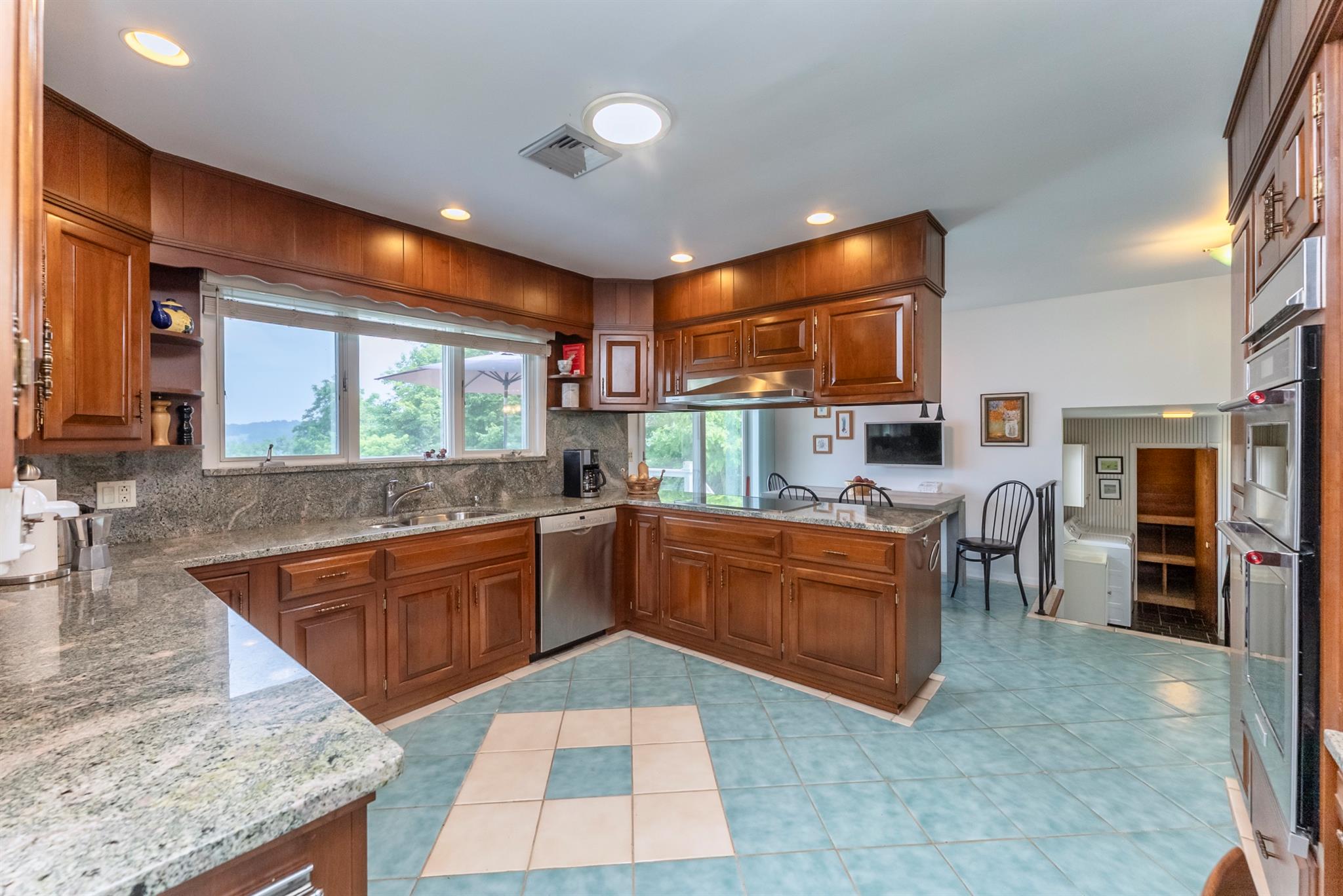 19 Riverview Terrace, Kingston, NY 12401