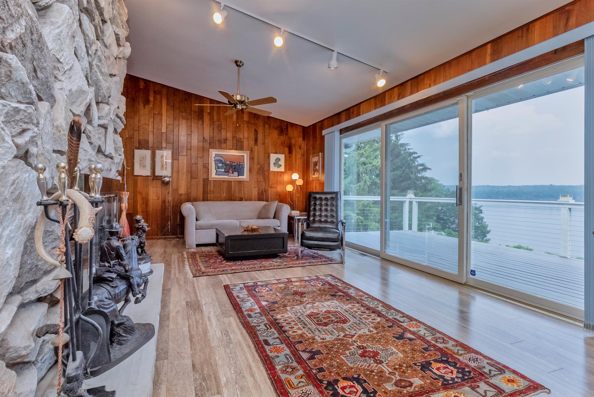 19 Riverview Terrace, Kingston, NY 12401