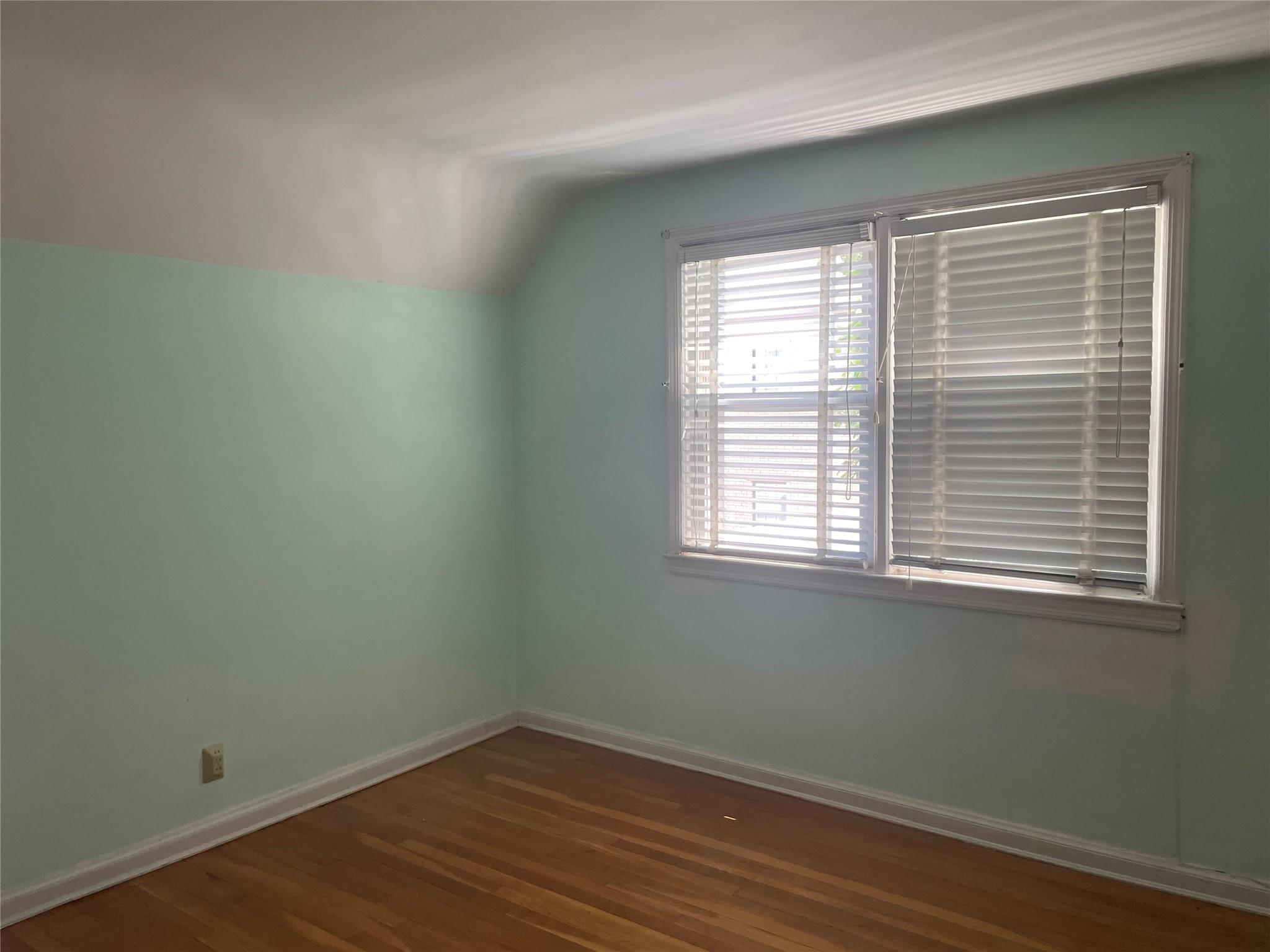 4 New Hyde Park Road, New Hyde Park, NY 11040