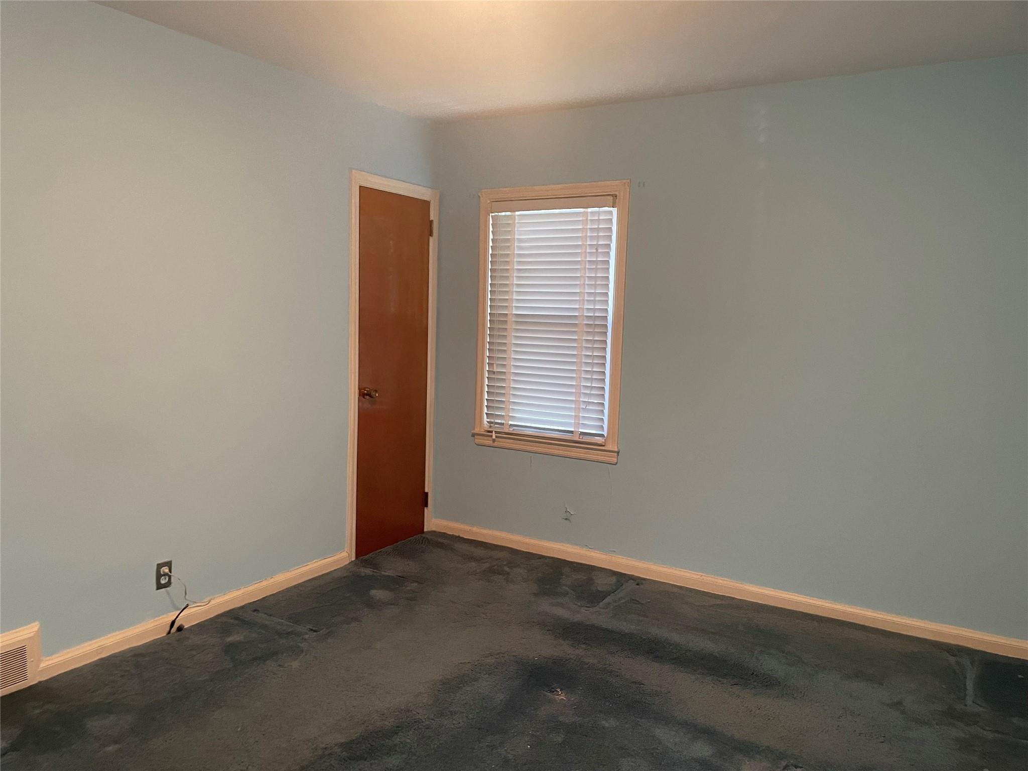 4 New Hyde Park Road, New Hyde Park, NY 11040