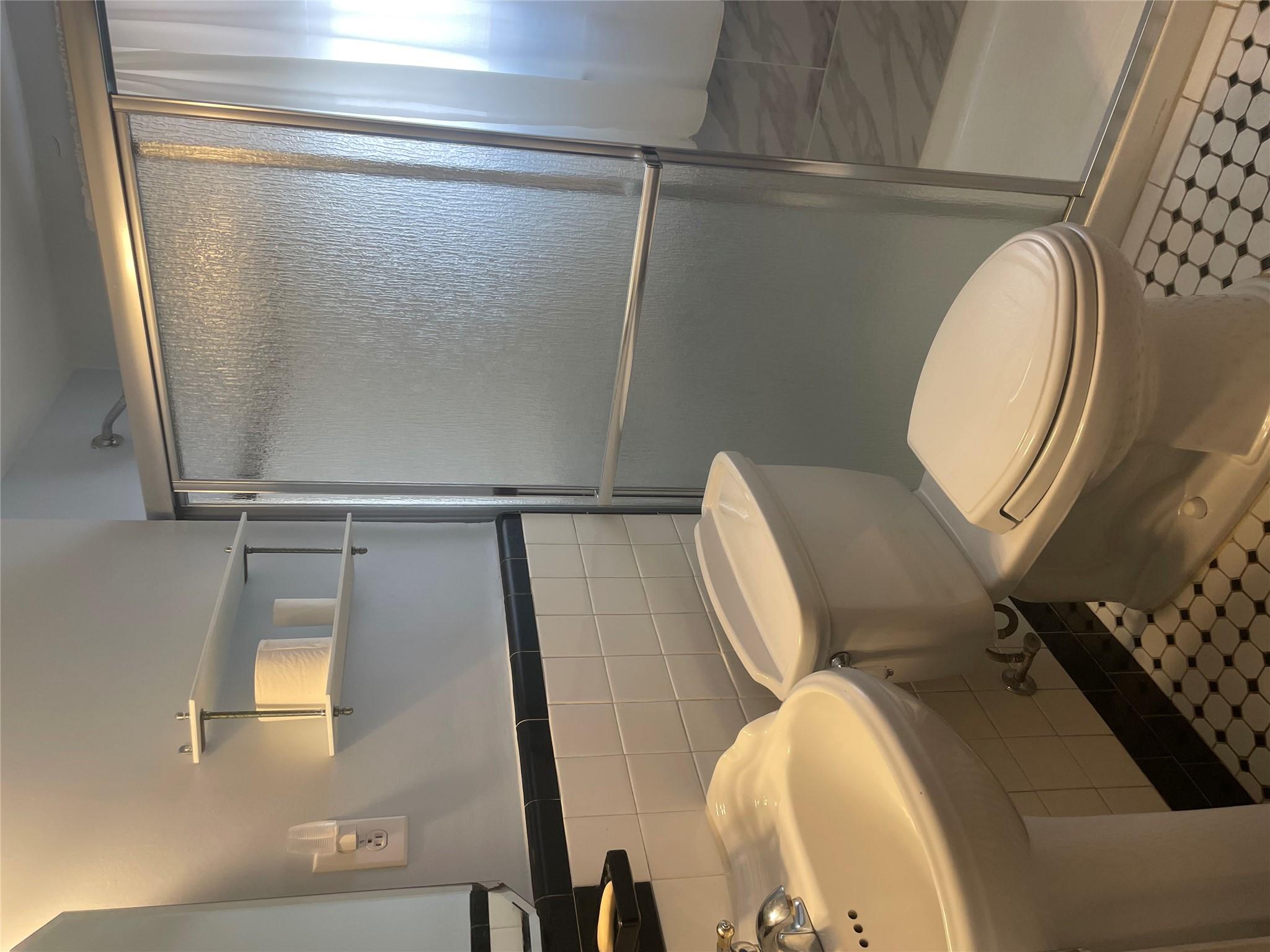 4 New Hyde Park Road, New Hyde Park, NY 11040