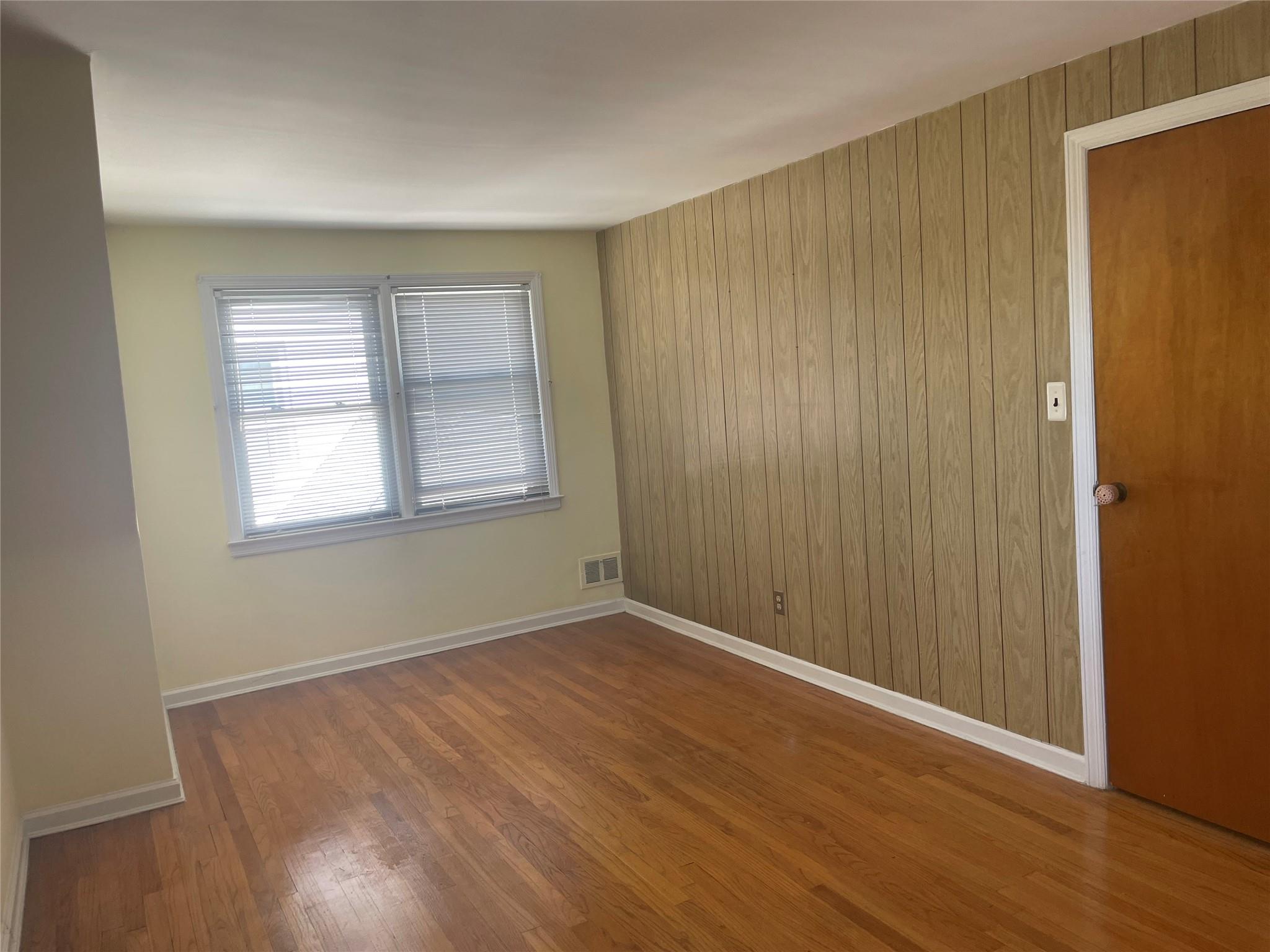 4 New Hyde Park Road, New Hyde Park, NY 11040