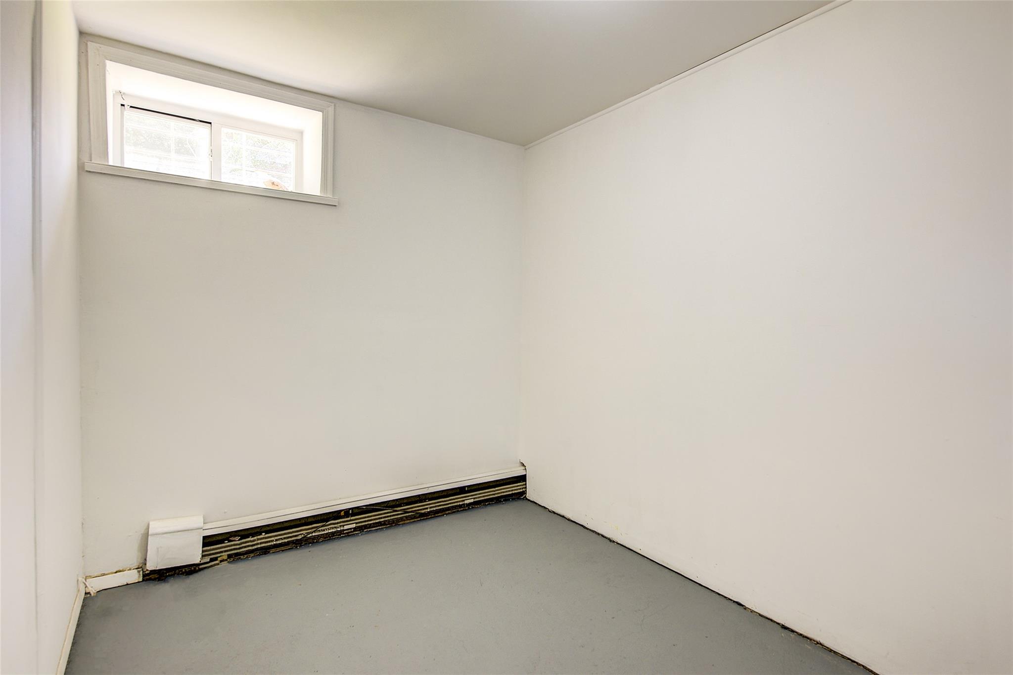 39-32 54th Street, Woodside, NY 11377