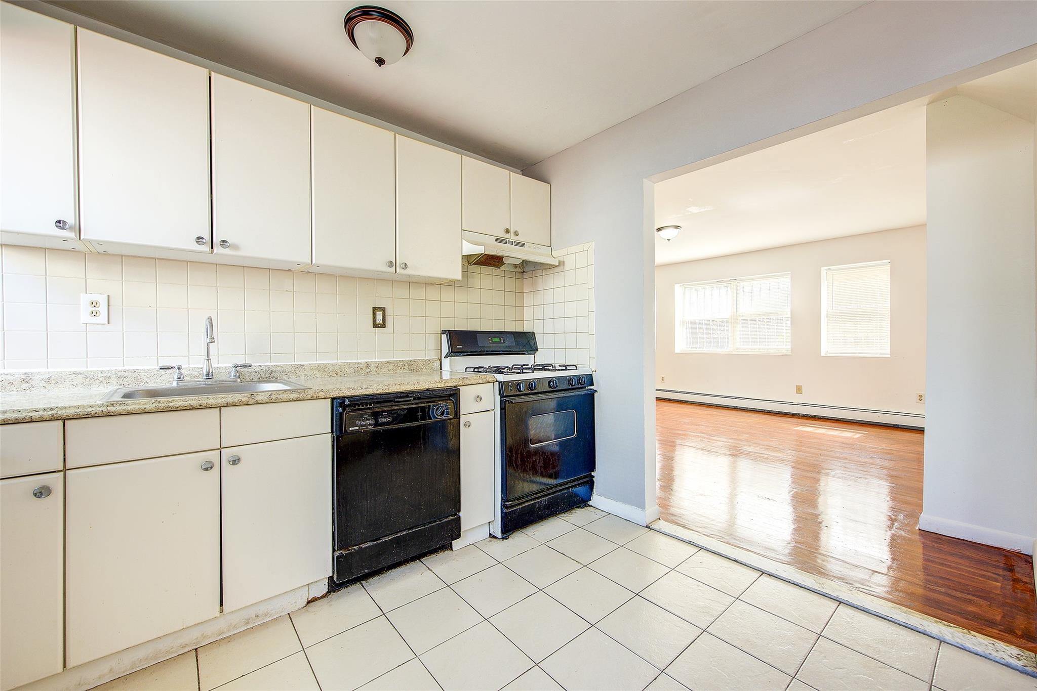 39-32 54th Street, Woodside, NY 11377