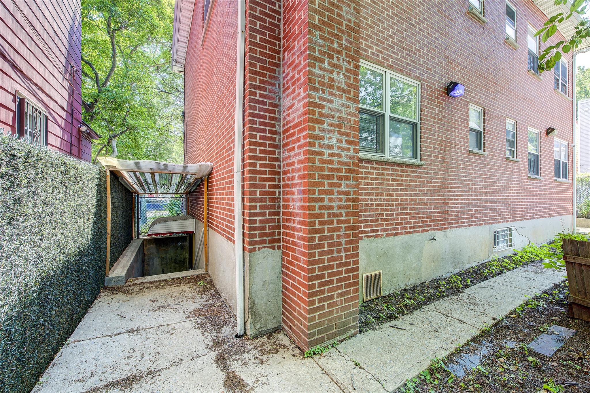 39-32 54th Street, Woodside, NY 11377