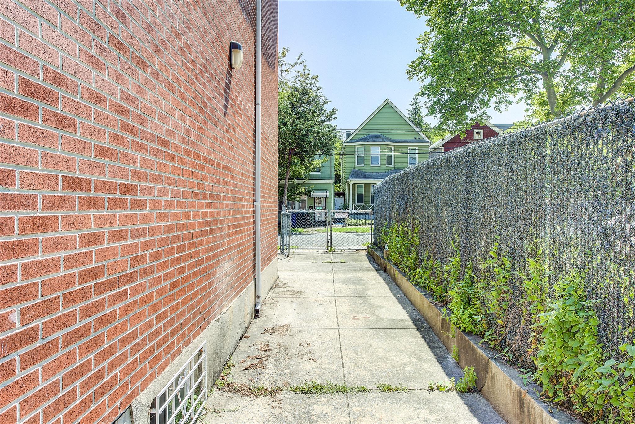 39-32 54th Street, Woodside, NY 11377