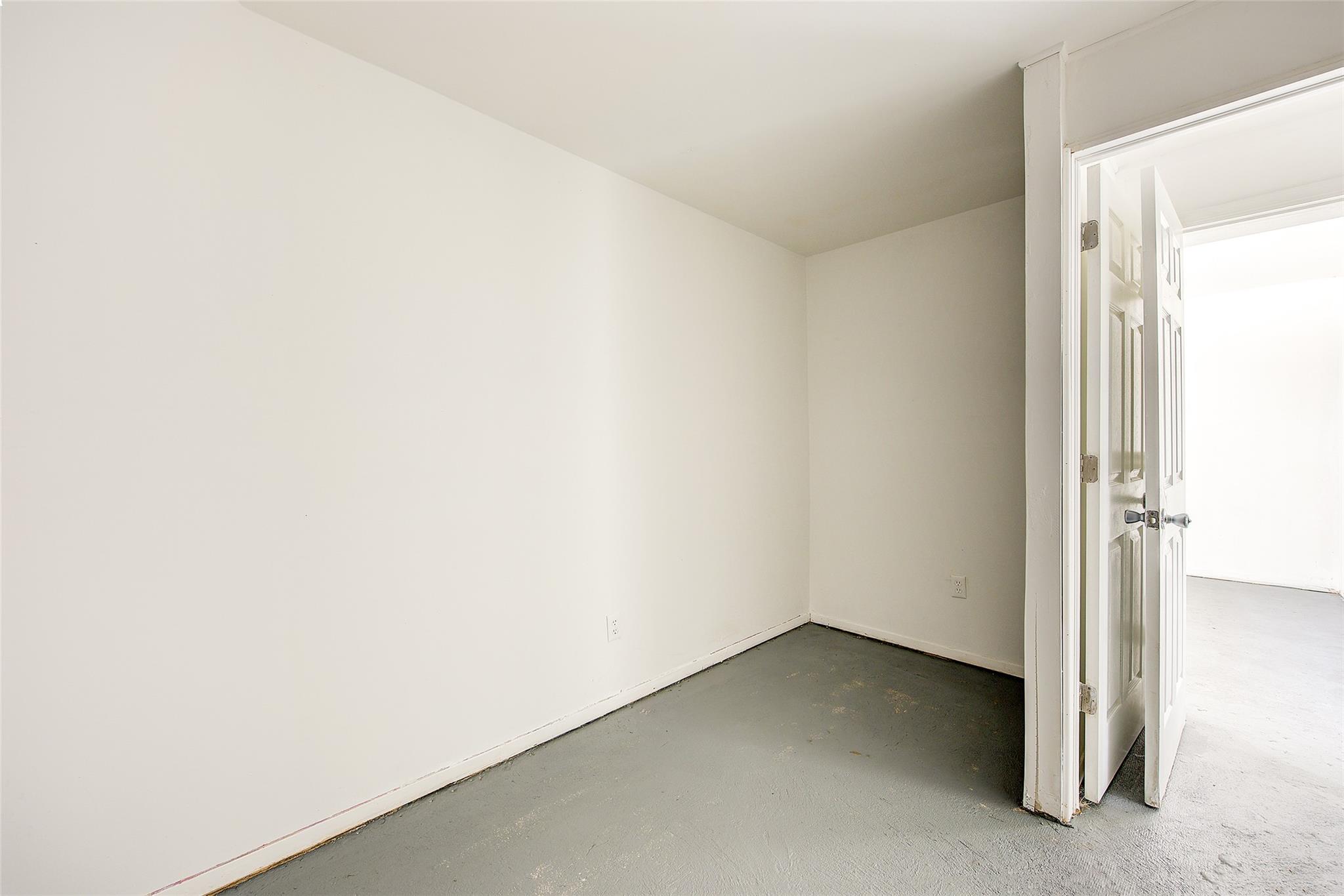 39-32 54th Street, Woodside, NY 11377